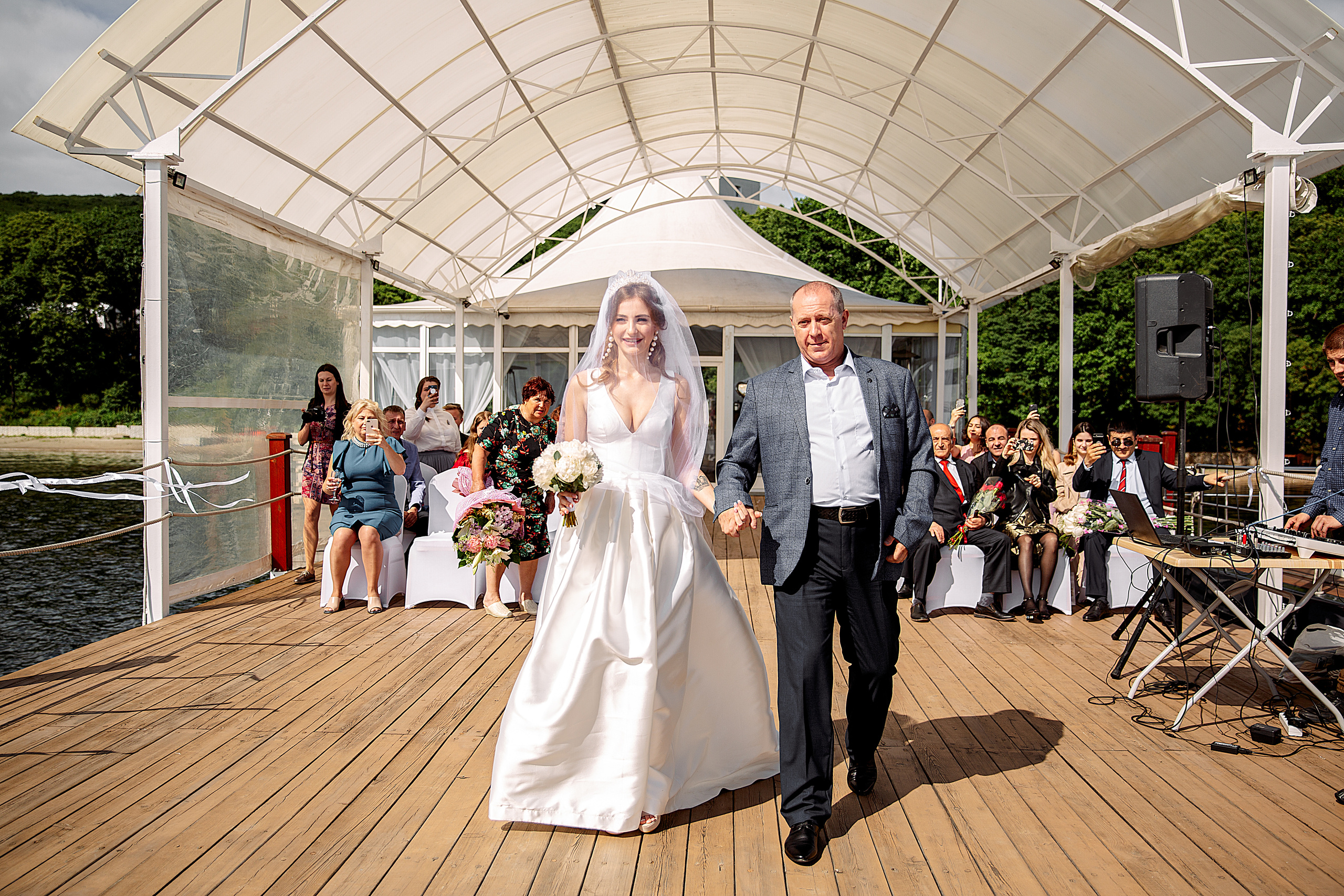 Выездная регистрация Виктории и Эдуарда. Свадебный фотограф Санкт-Петербург  Москва