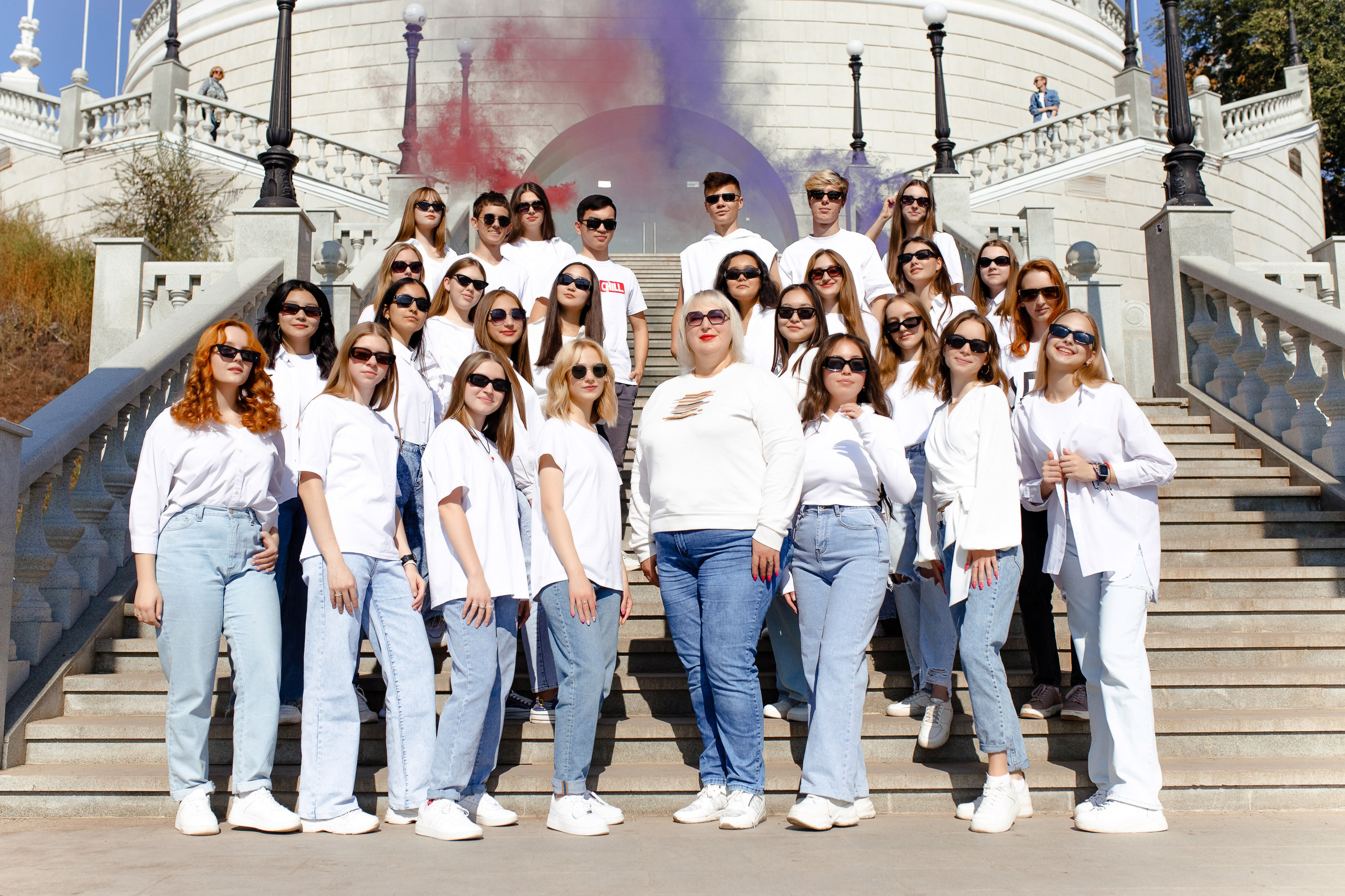 Выпускной альбом для 9-11 классов. Свадебный и семейный фотограф в Оренбурге Ильяна Тукжанова