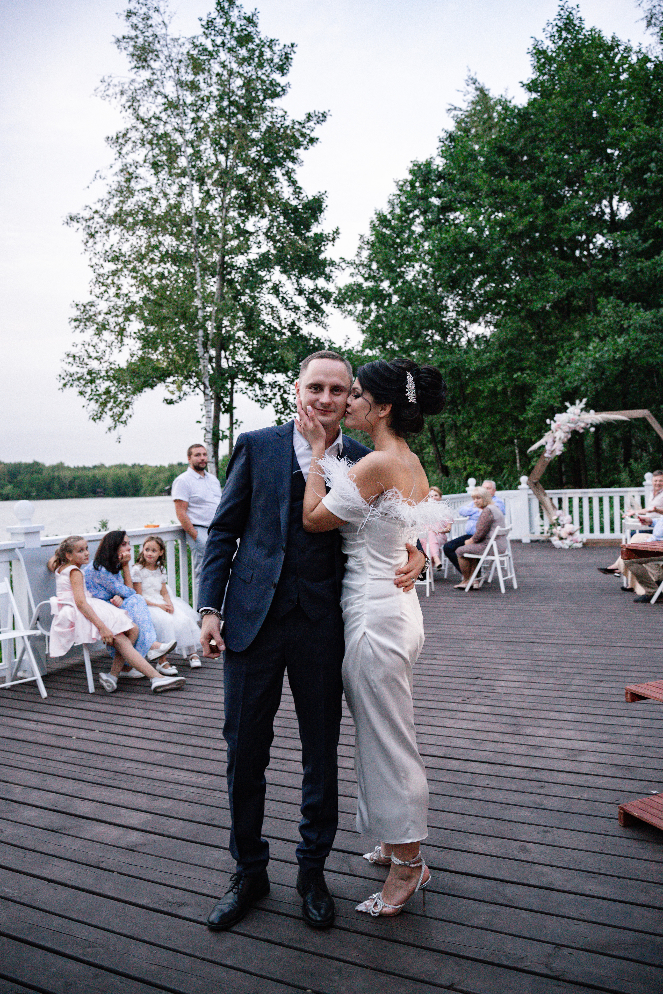 Свадьба в Медвежьих озерах, свадебный фотограф в Медвежьих озерах