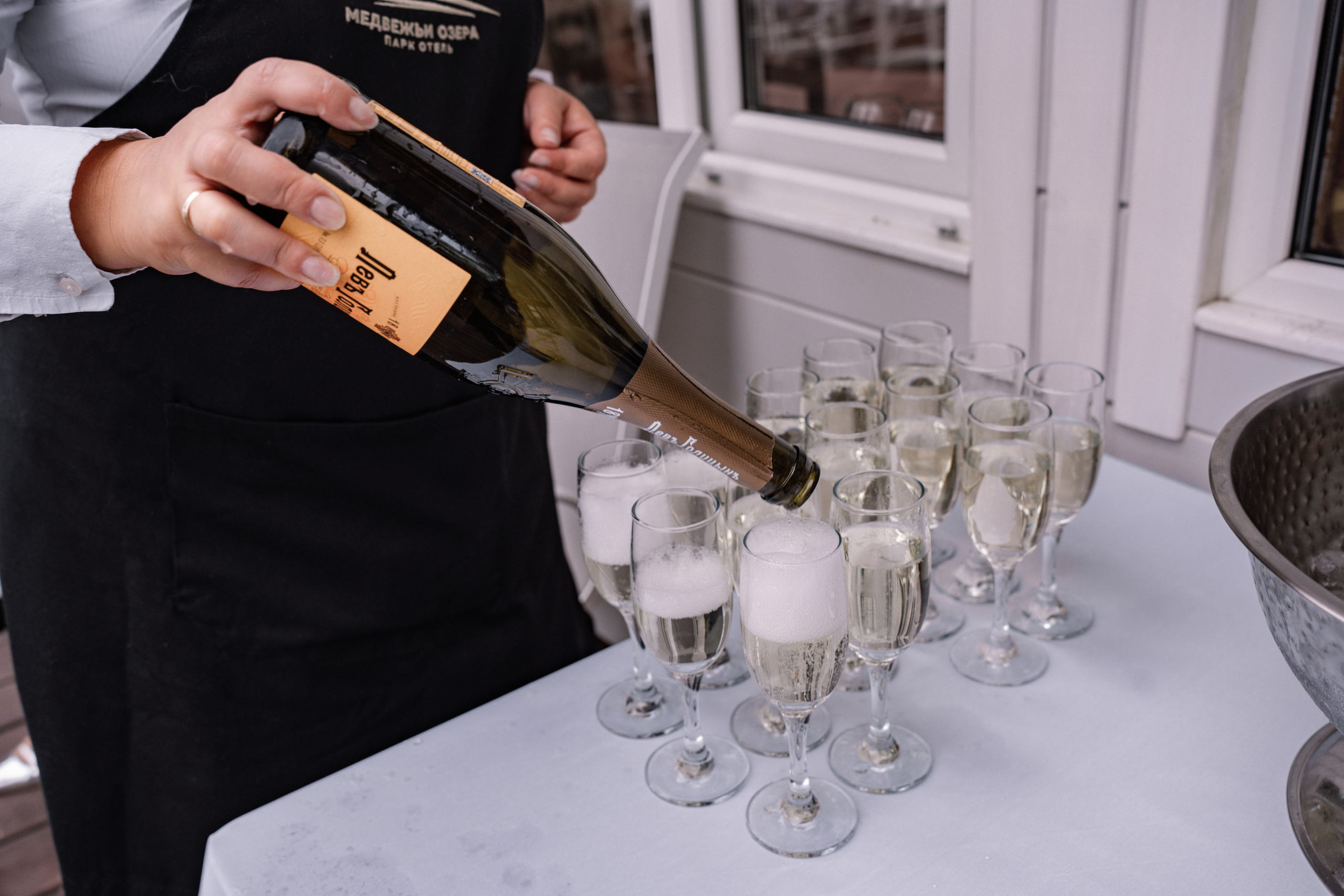 Свадьба в Медвежьих озерах, свадебный фотограф в Медвежьих озерах