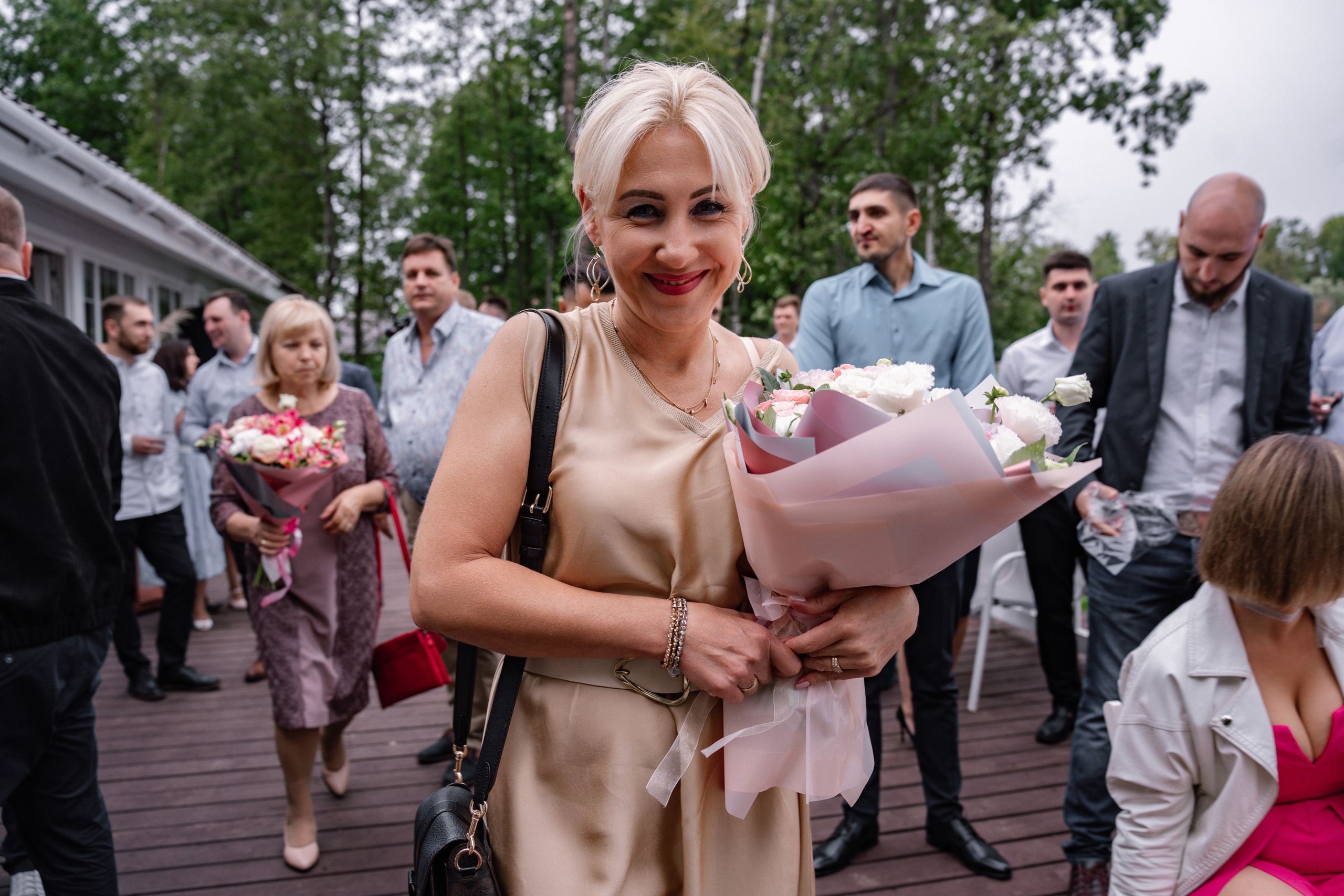 Свадьба в Медвежьих озерах, свадебный фотограф в Медвежьих озерах