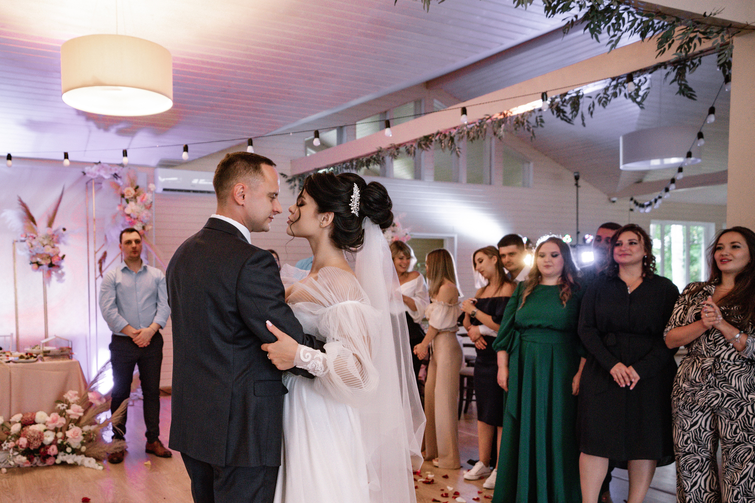 Свадьба в Медвежьих озерах, свадебный фотограф в Медвежьих озерах