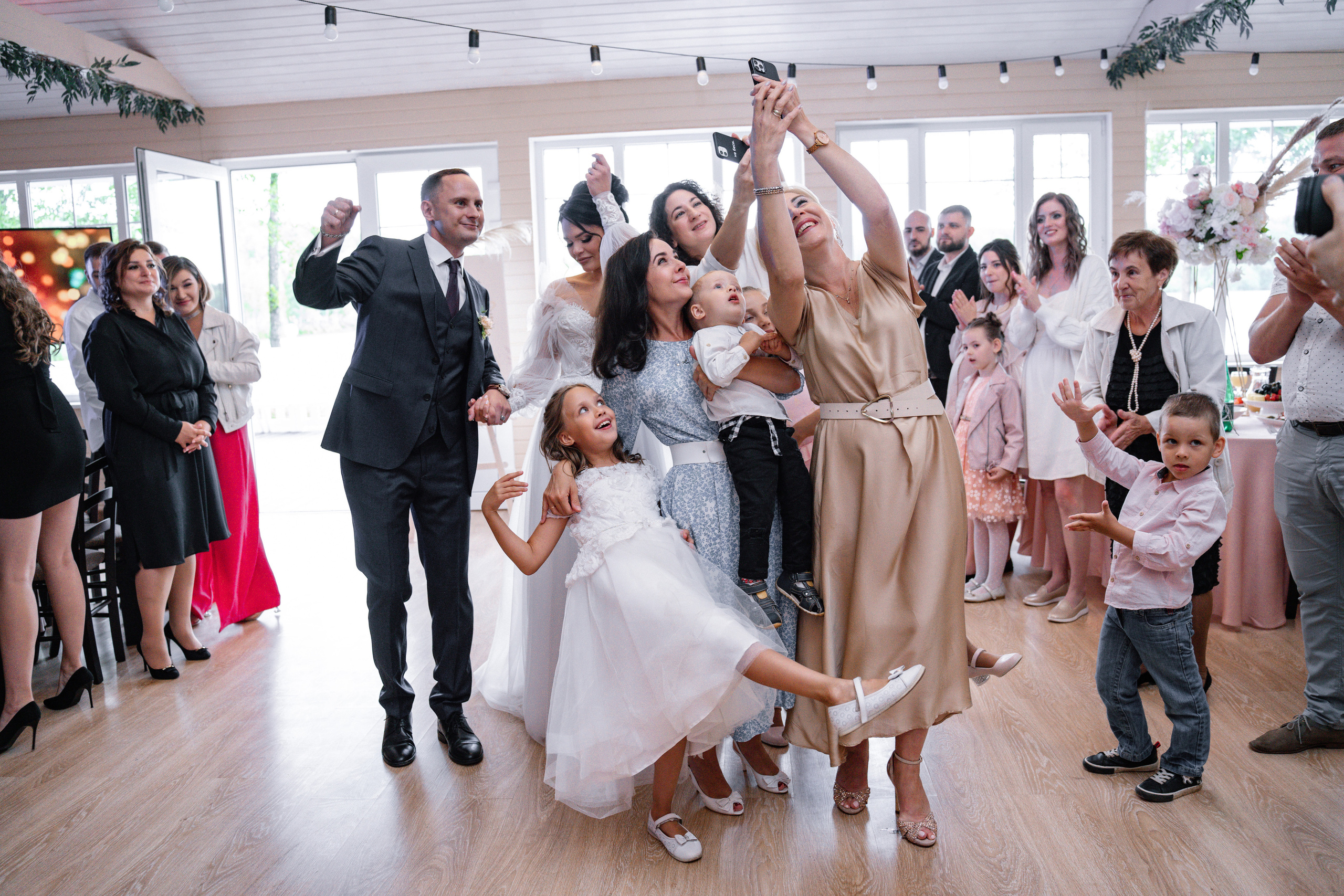 Свадьба в Медвежьих озерах, свадебный фотограф в Медвежьих озерах