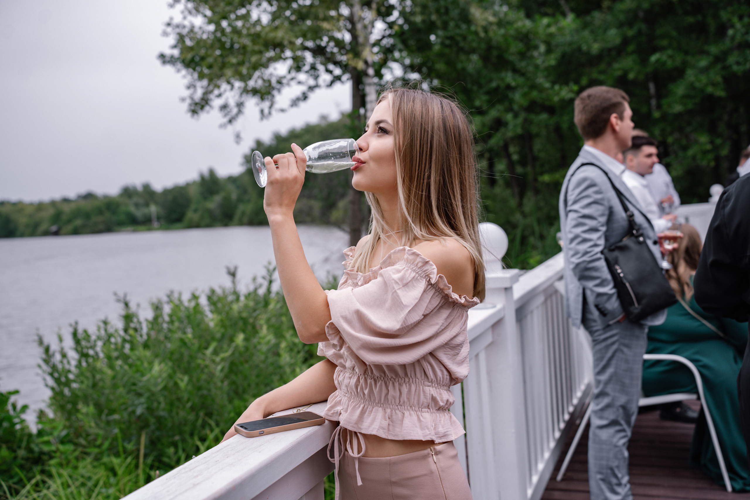 Свадьба в Медвежьих озерах, свадебный фотограф в Медвежьих озерах