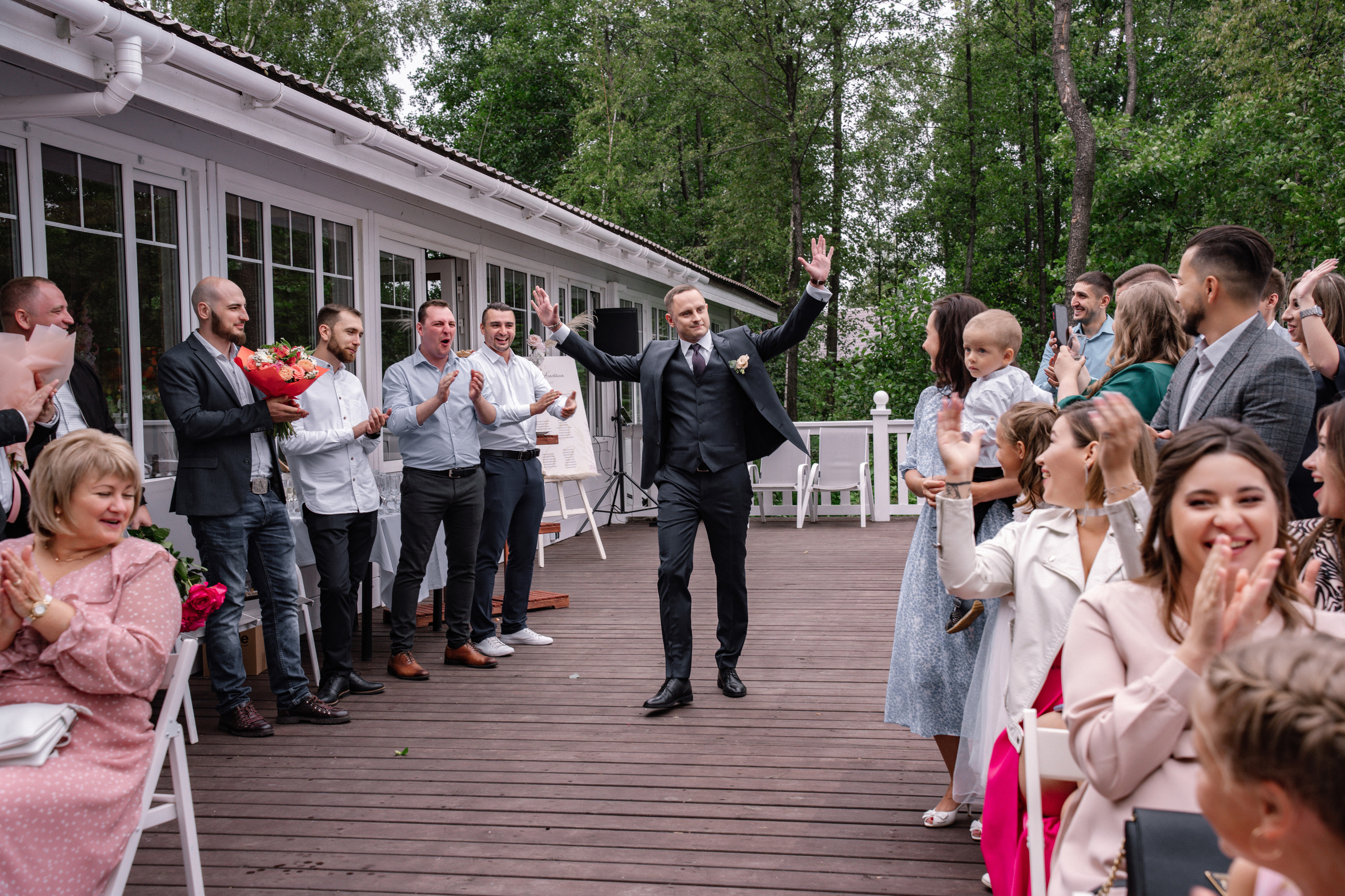 Свадьба в Медвежьих озерах, свадебный фотограф в Медвежьих озерах