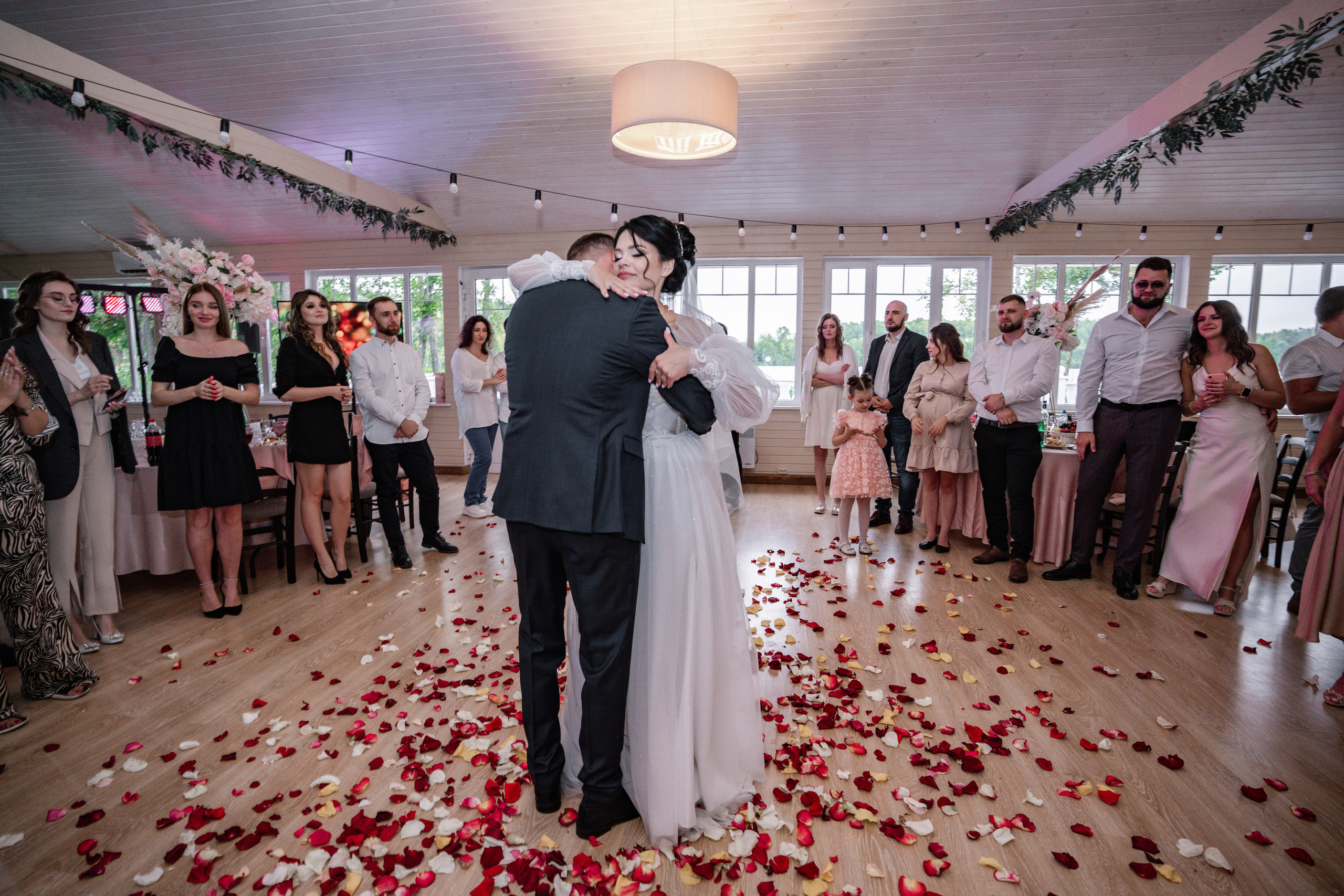 Свадьба в Медвежьих озерах, свадебный фотограф в Медвежьих озерах