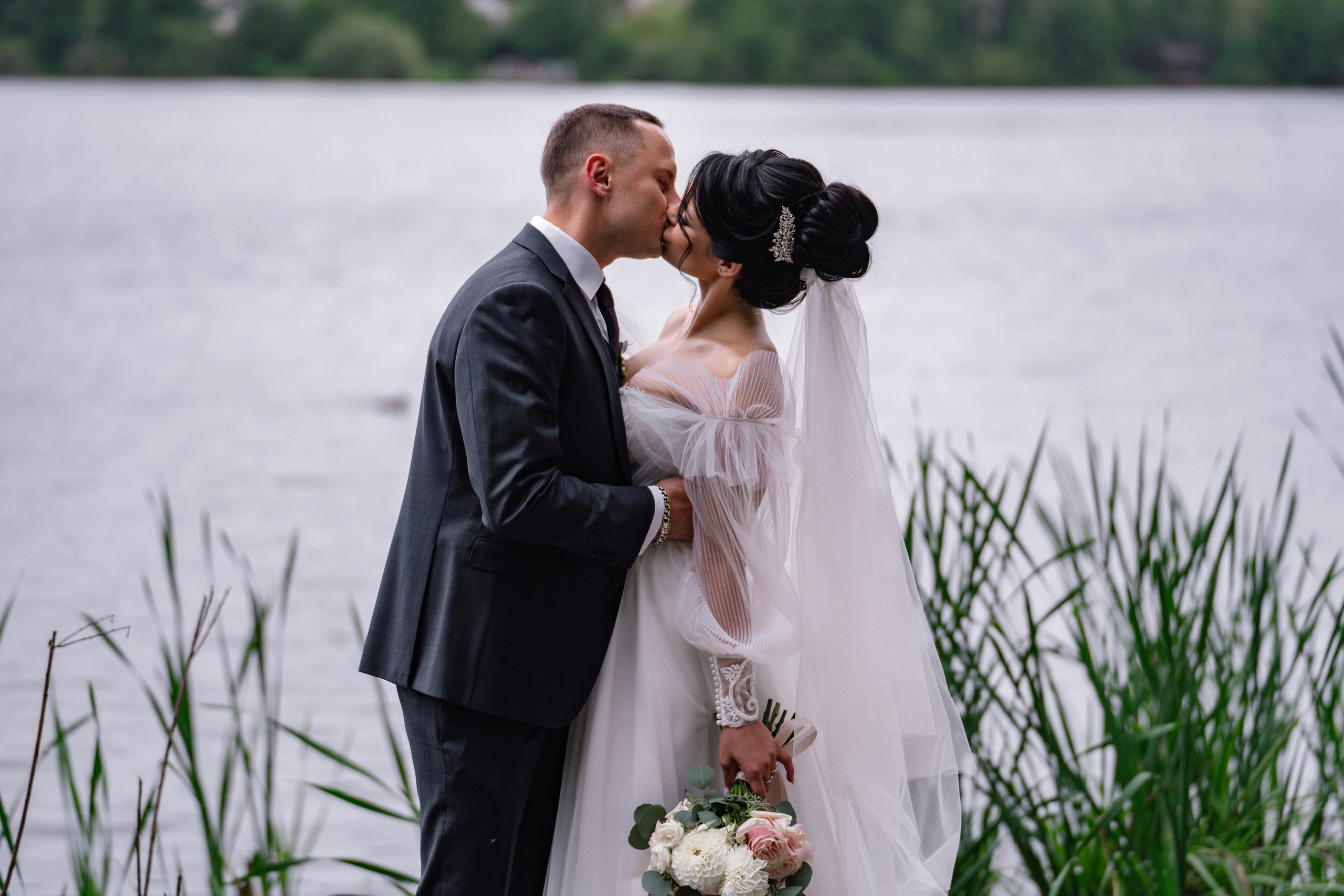 Свадьба в Медвежьих озерах, свадебный фотограф в Медвежьих озерах