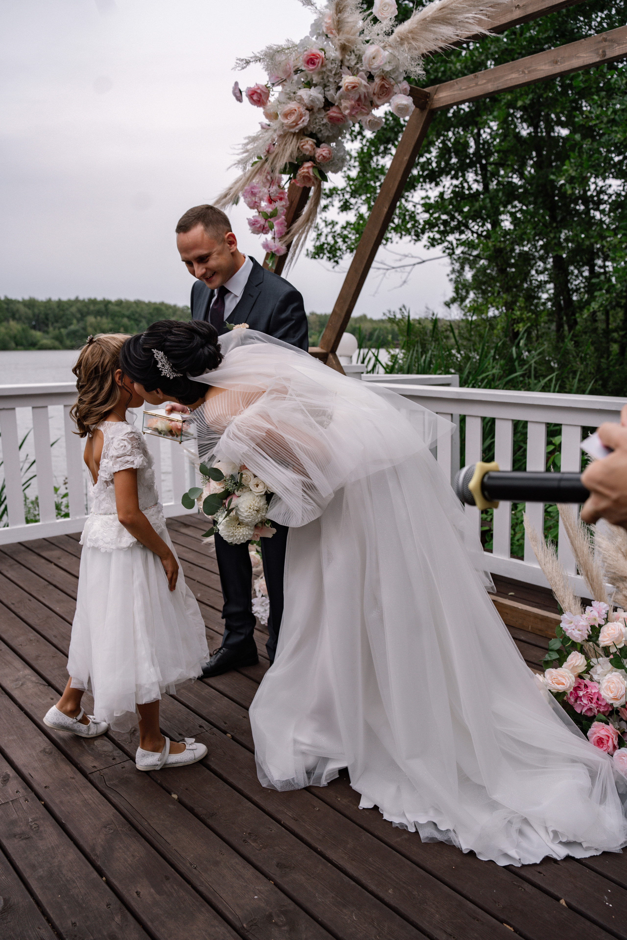 Свадьба в Медвежьих озерах, свадебный фотограф в Медвежьих озерах