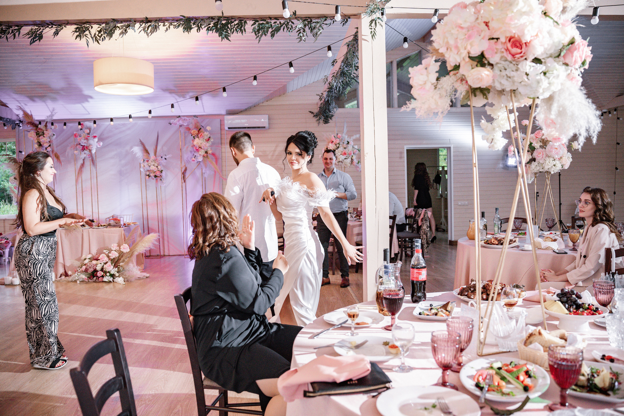 Свадьба в Медвежьих озерах, свадебный фотограф в Медвежьих озерах