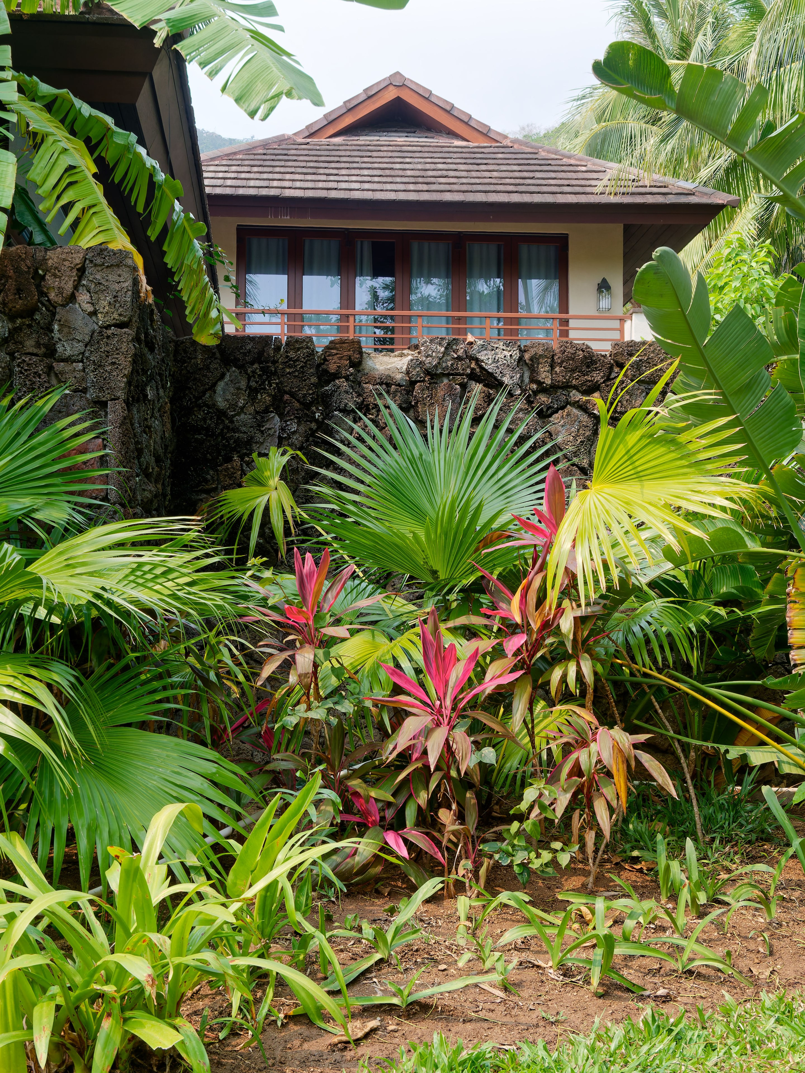 Хайнань 2026, отель «Stony Brook Villa Jianguo Resort Sanya 4*». Фотопрогулки по Миру