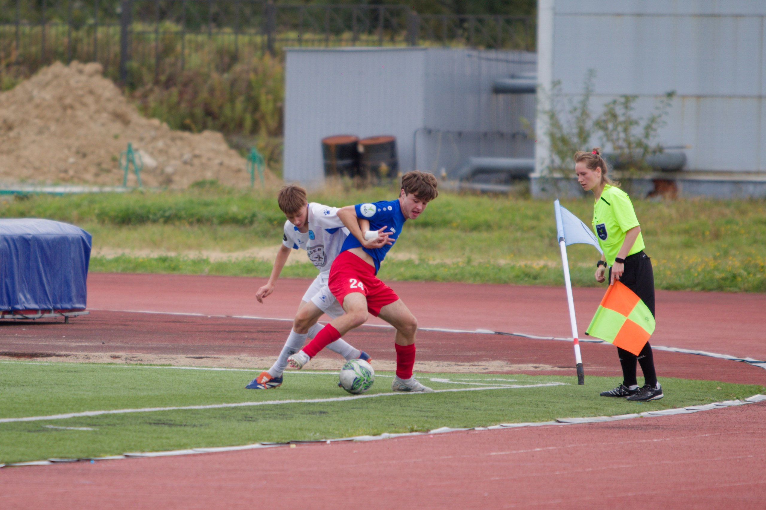 Матч ЮФЛ Сахалин-Хабаровск (U-16). Кутузов Евгений Фотограф в Южно-Сахалинске