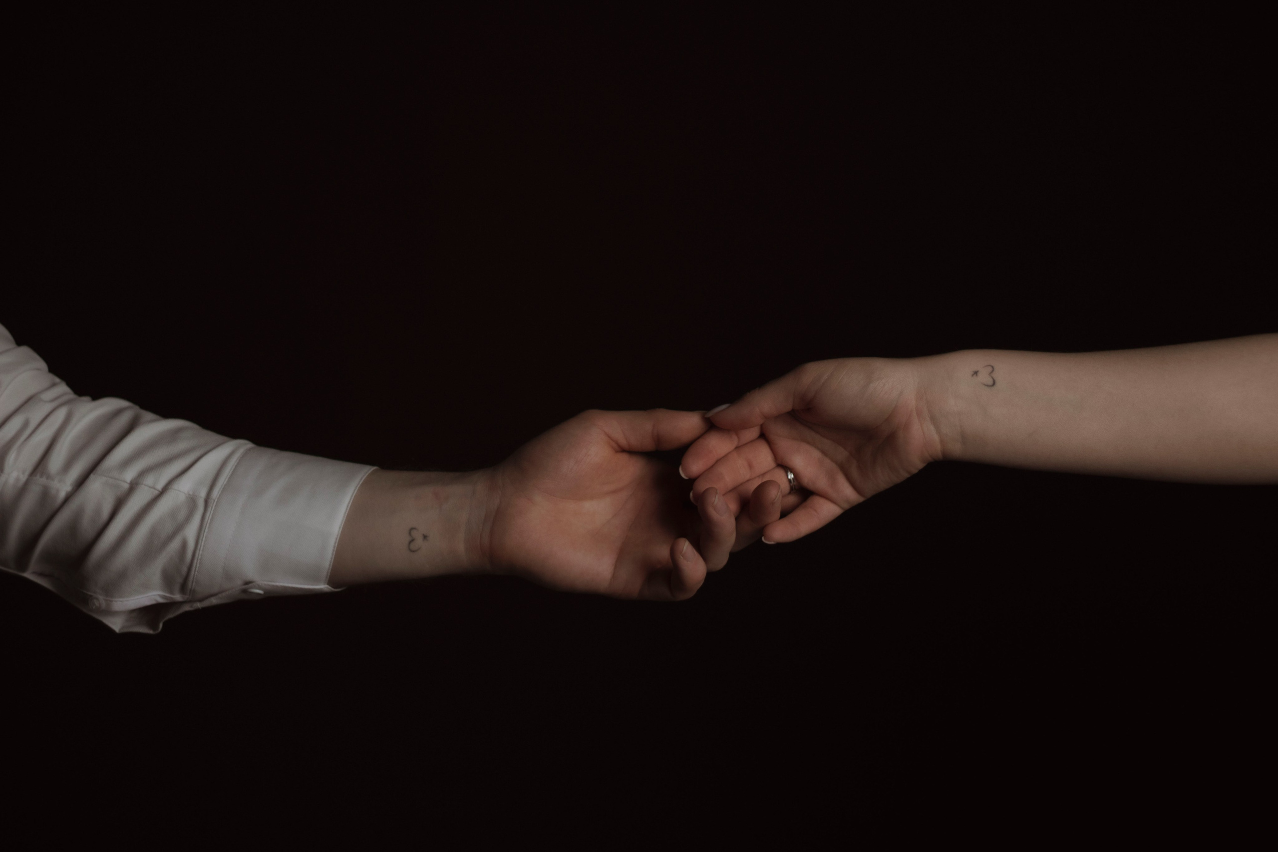 «Любовь в каждом прикосновении»