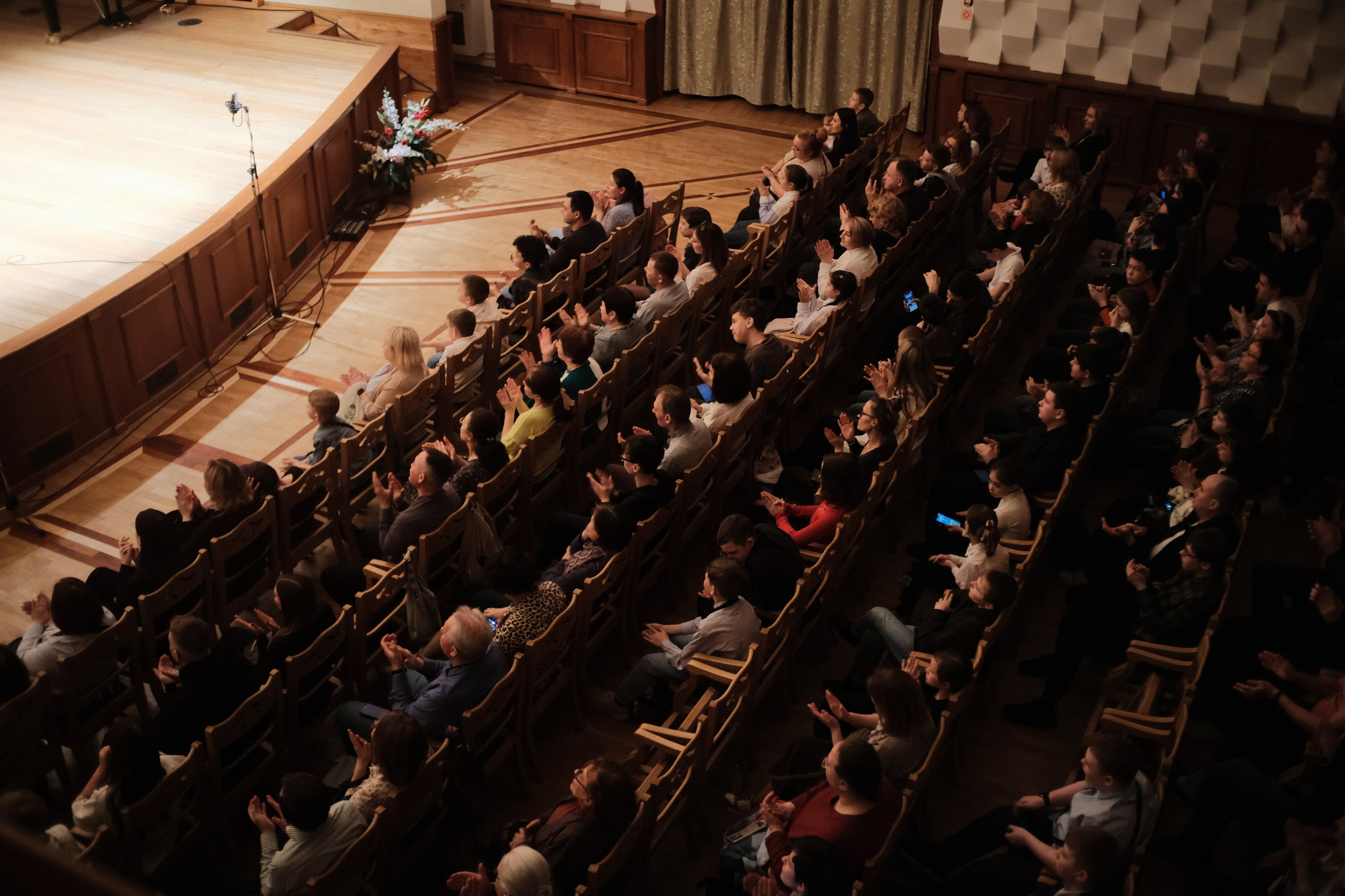 Гитарный концерт Романа Зорькина. Goncharov Tim