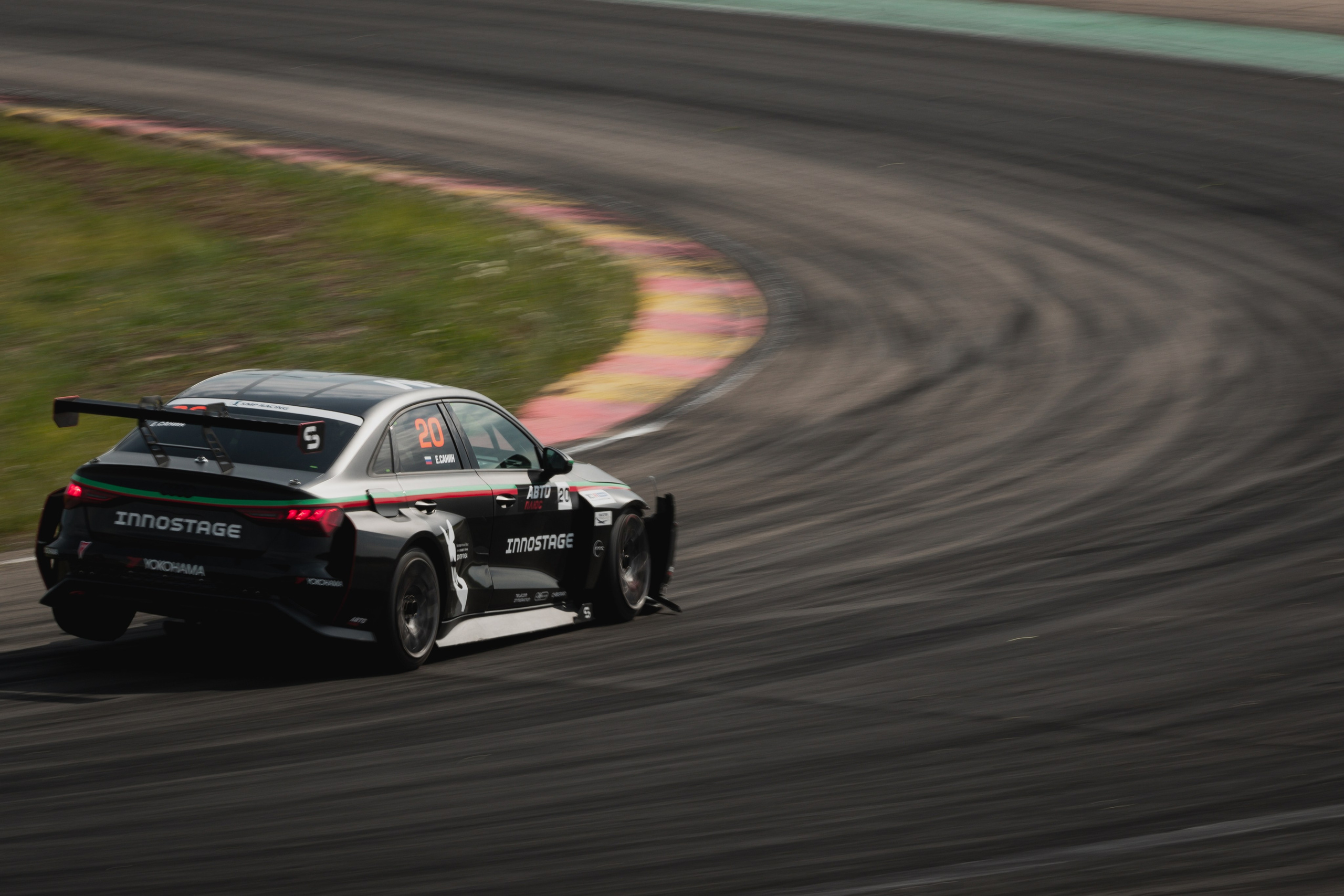 Автоспорт. Спортивный фотограф в Нижнем Новгороде Евгений Тетера