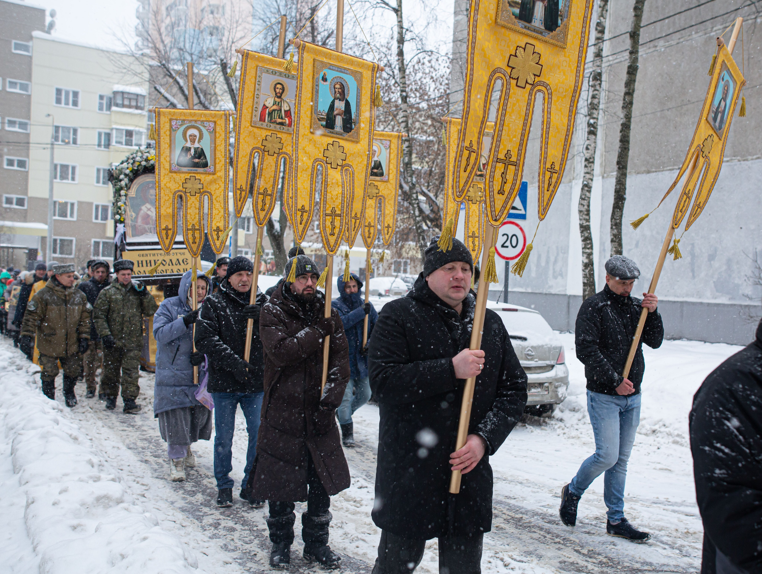 Крестный ход по д. Островцы Раменского городского округа. Семейный и детский фотограф Анна Петракова