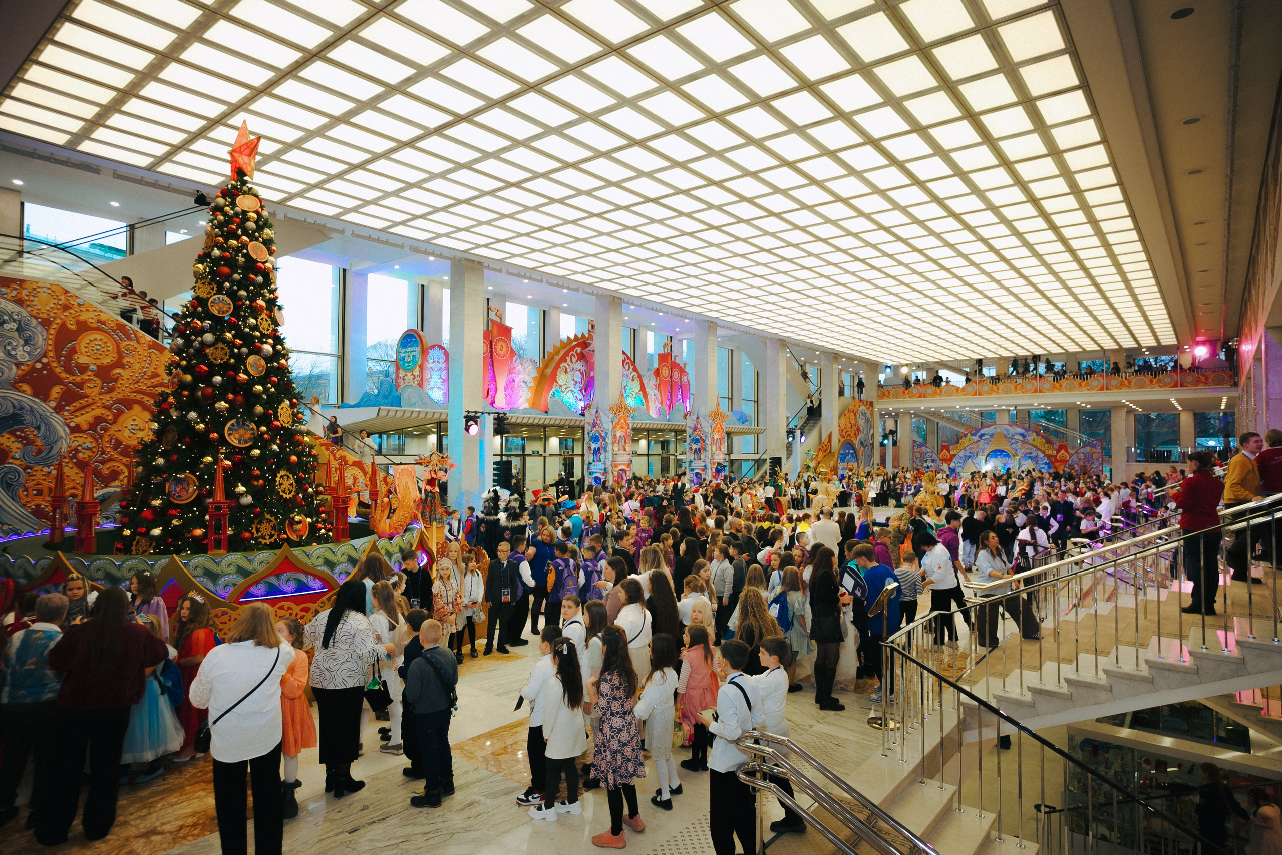 Кремлёвская Ёлка. Komonev