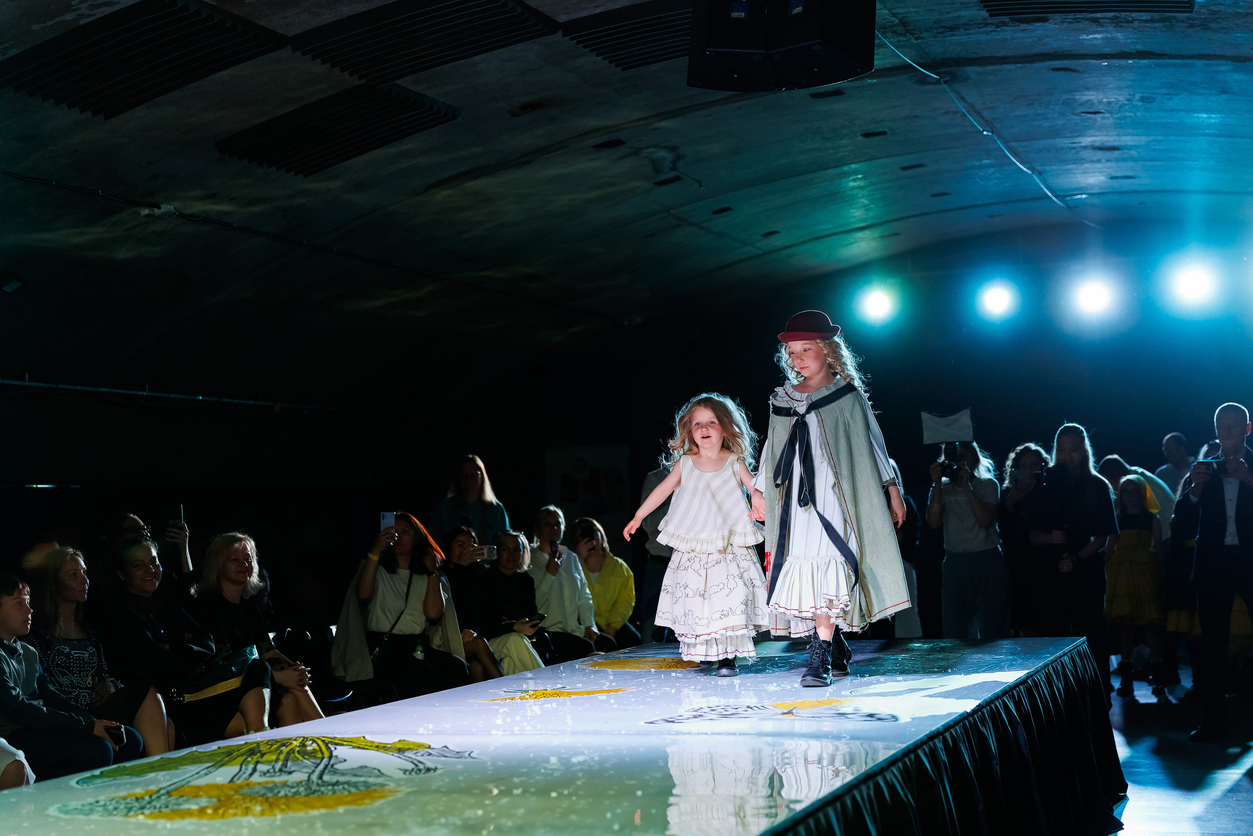 Показ Надежды Шибиной от журнала «Жираf». Фотограф Новосибирск — Наталья Гресь