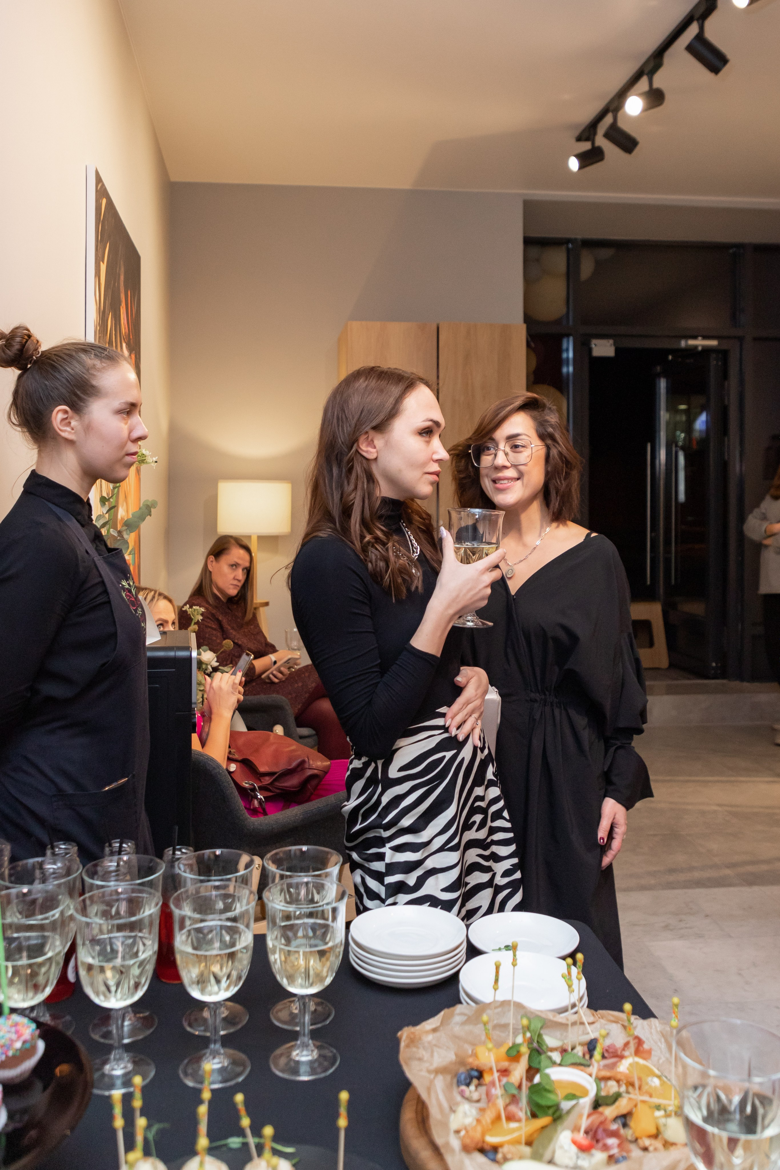 Открытие FaceRoom. Фотограф Денис Лесковский (Тюмень)