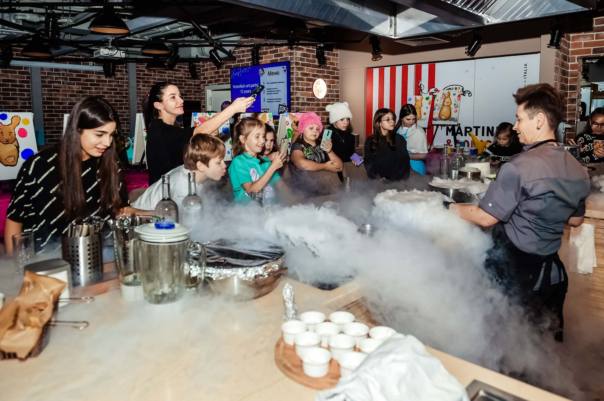 Репортажная фотосъемка на день рождения Вероники. Фотосессии в Москве, женский и семейный фотограф Юлия Михайленко