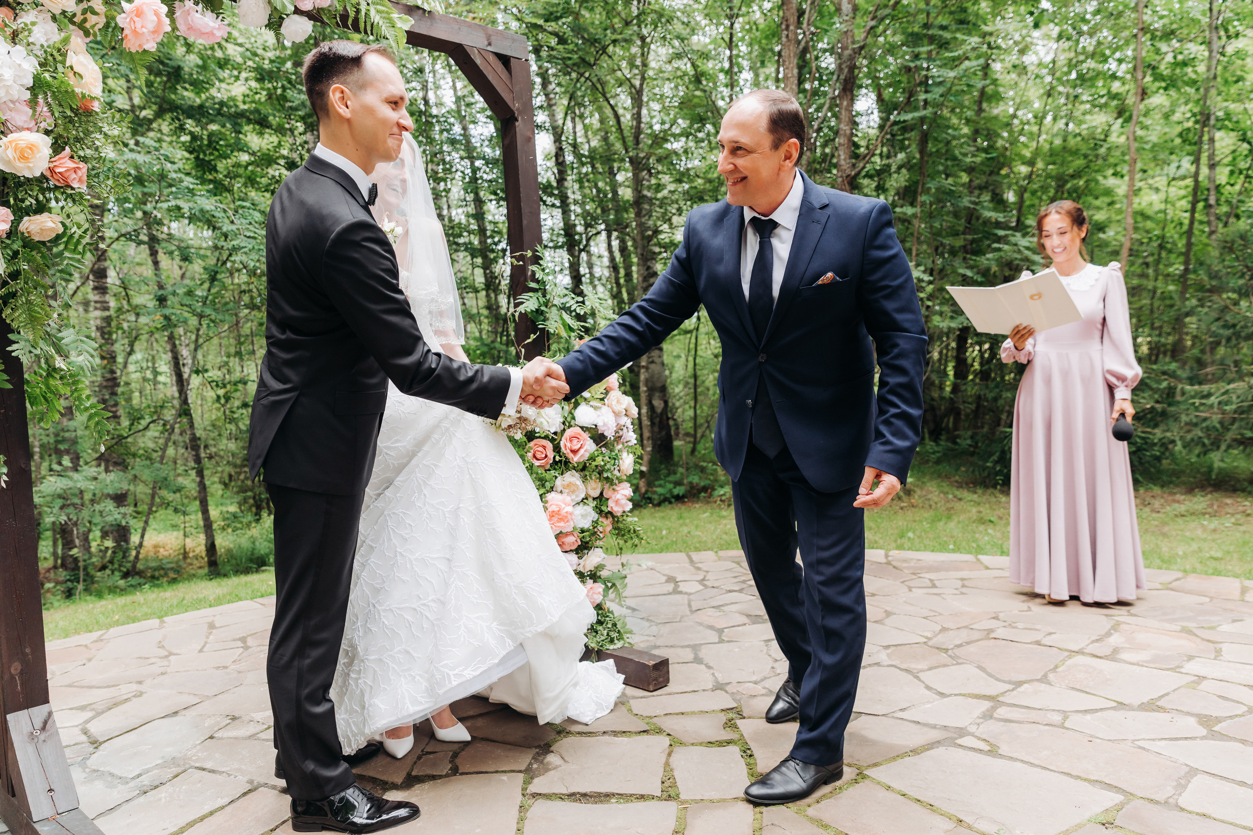 Свадебный фотограф в Санкт-Петербурге (Спб) и Тбилиси. Свадебный фотограф в Санкт-Петербурге и Москве LETU