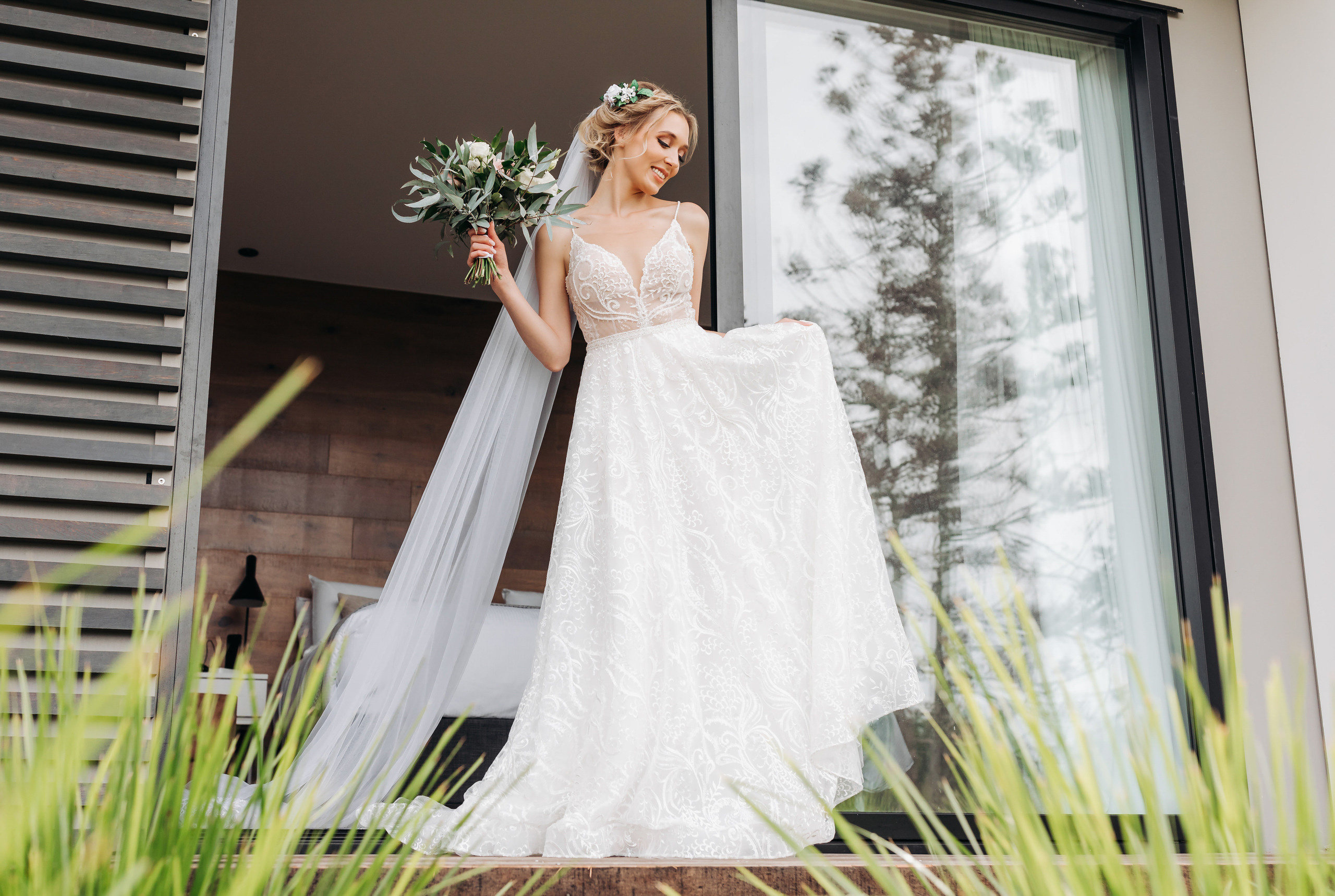 Wedding photographer in Tbilisi & Saint-Petersburg (Spb). Destination wedding photographer Peter Letu