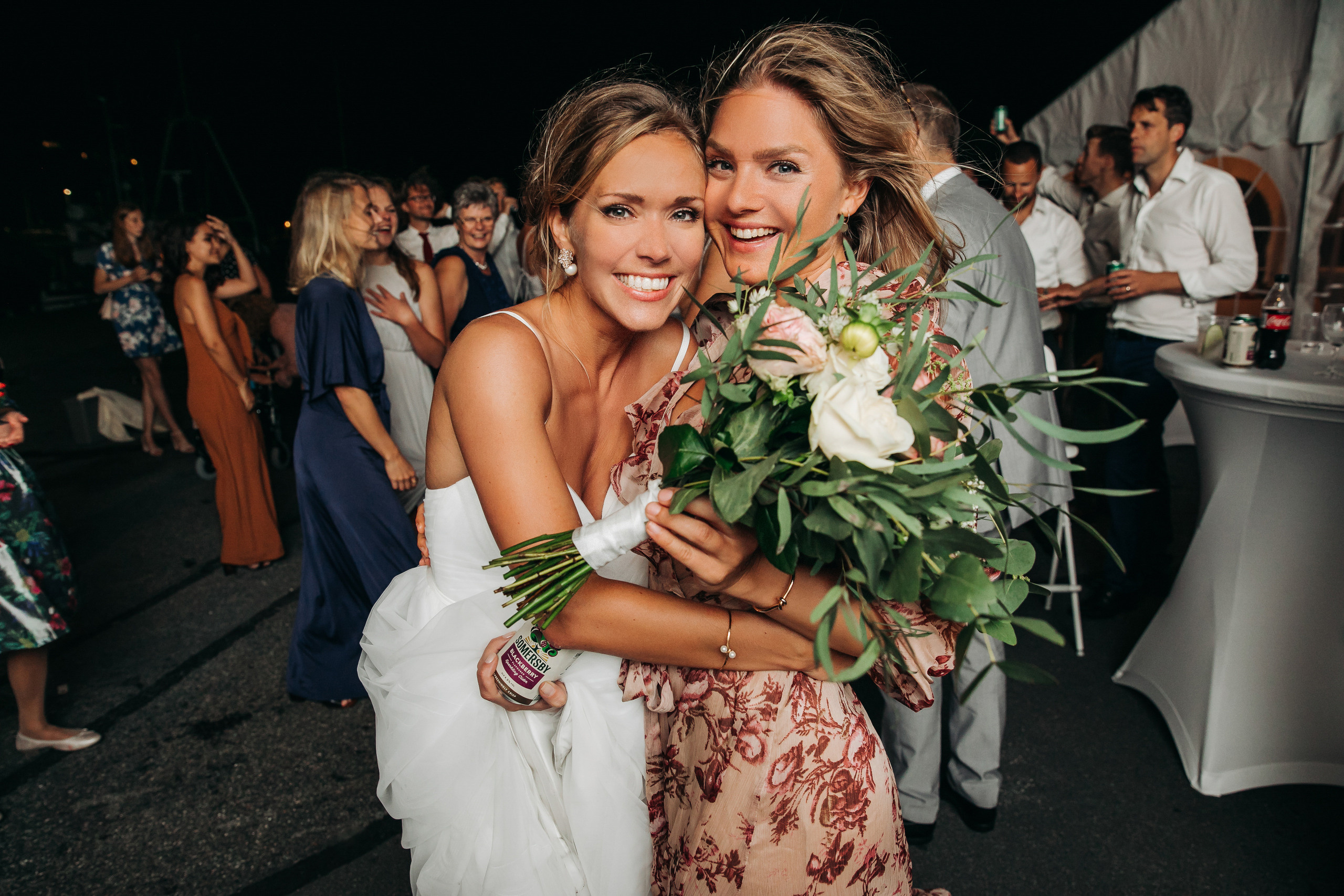 Свадебный фотограф в Санкт-Петербурге (Спб) и Тбилиси. Свадебный фотограф в Санкт-Петербурге и Москве LETU