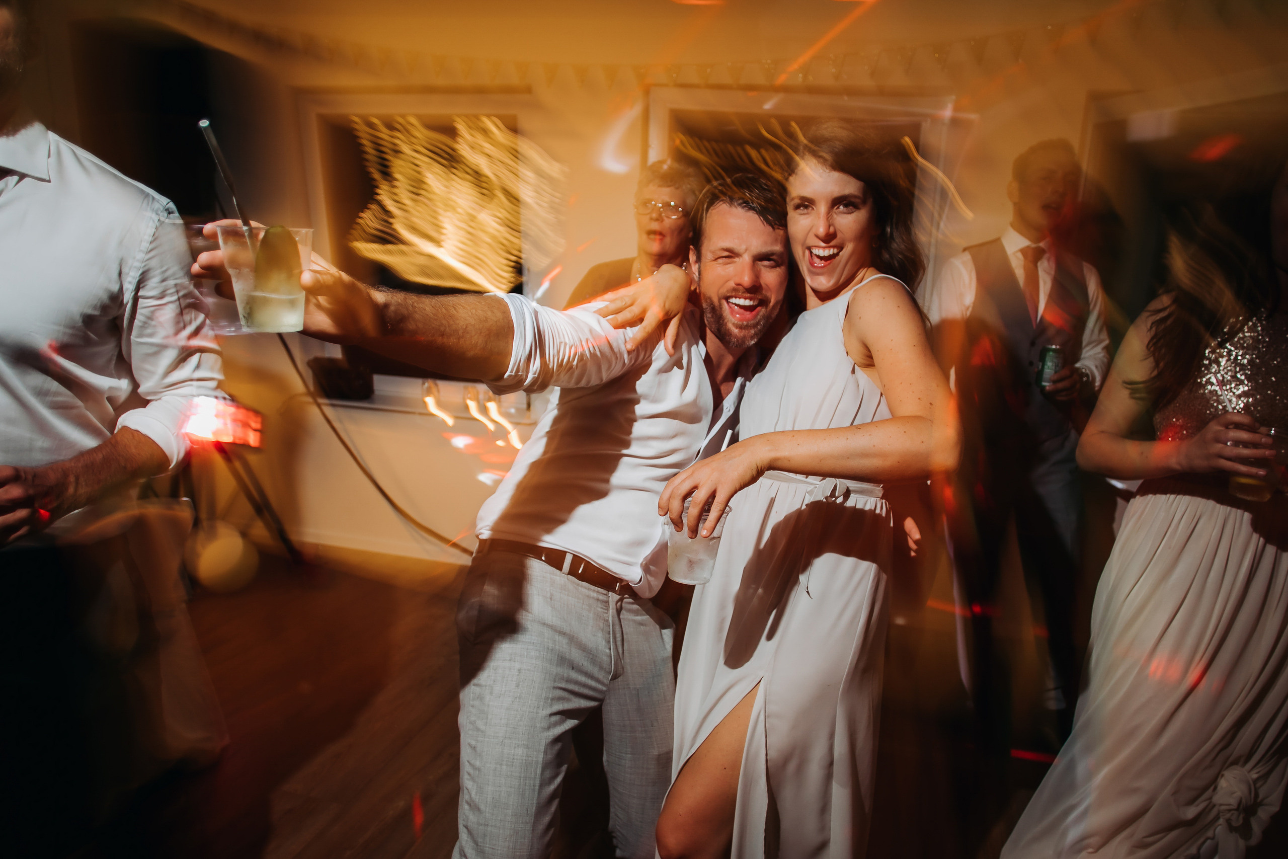 Свадебный фотограф в Санкт-Петербурге (Спб) и Тбилиси. Свадебный фотограф в Санкт-Петербурге и Москве LETU