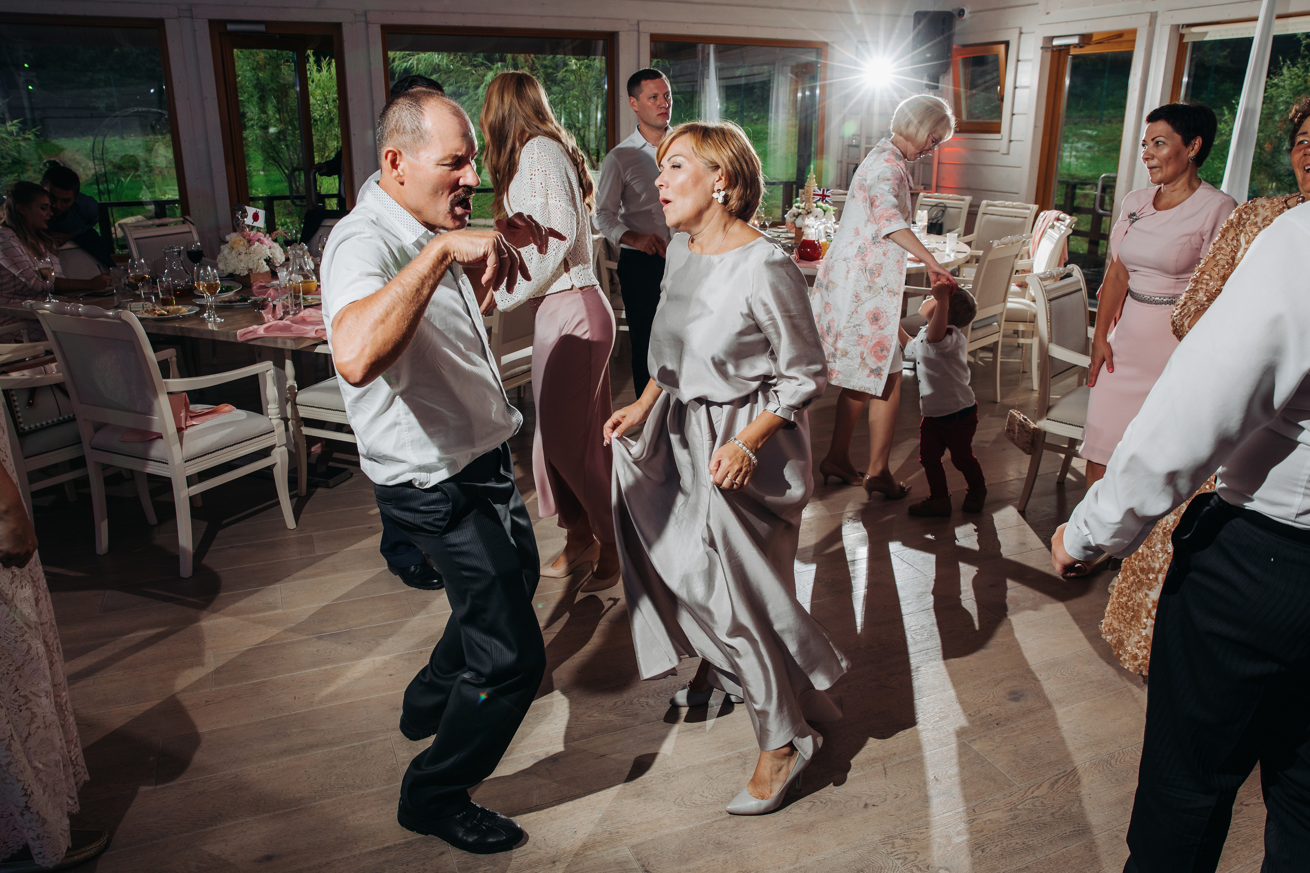 Свадебный фотограф в Санкт-Петербурге (Спб) и Тбилиси. Свадебный фотограф в Санкт-Петербурге и Москве LETU