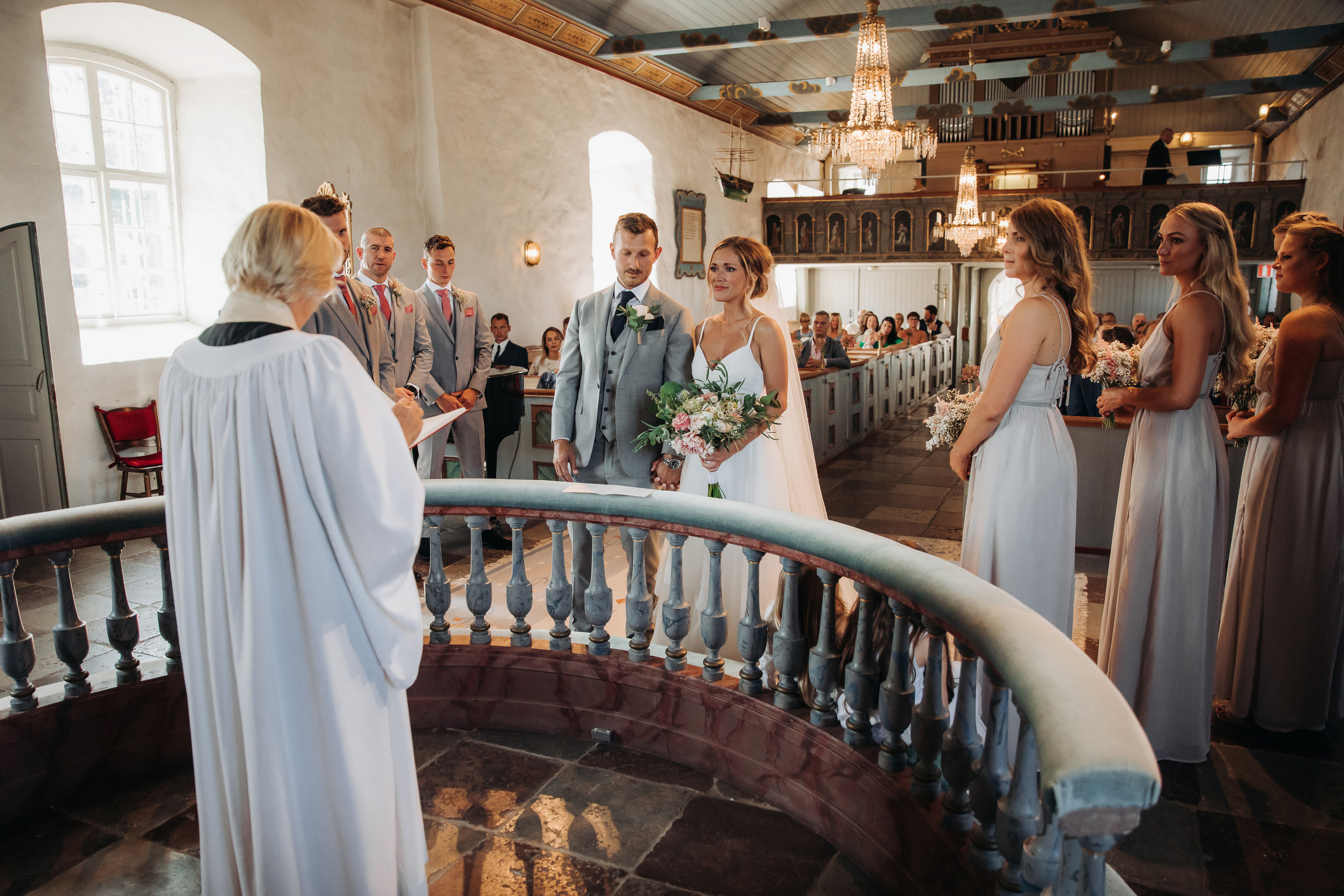 Свадебный фотограф в Санкт-Петербурге (Спб) и Тбилиси. Свадебный фотограф в Санкт-Петербурге и Москве LETU