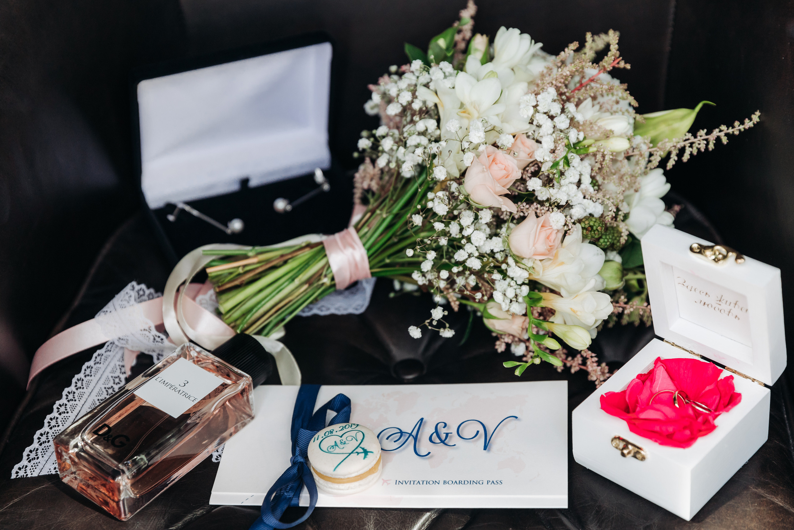 Свадебный фотограф в Санкт-Петербурге (Спб) и Тбилиси. Свадебный фотограф в Санкт-Петербурге и Москве LETU