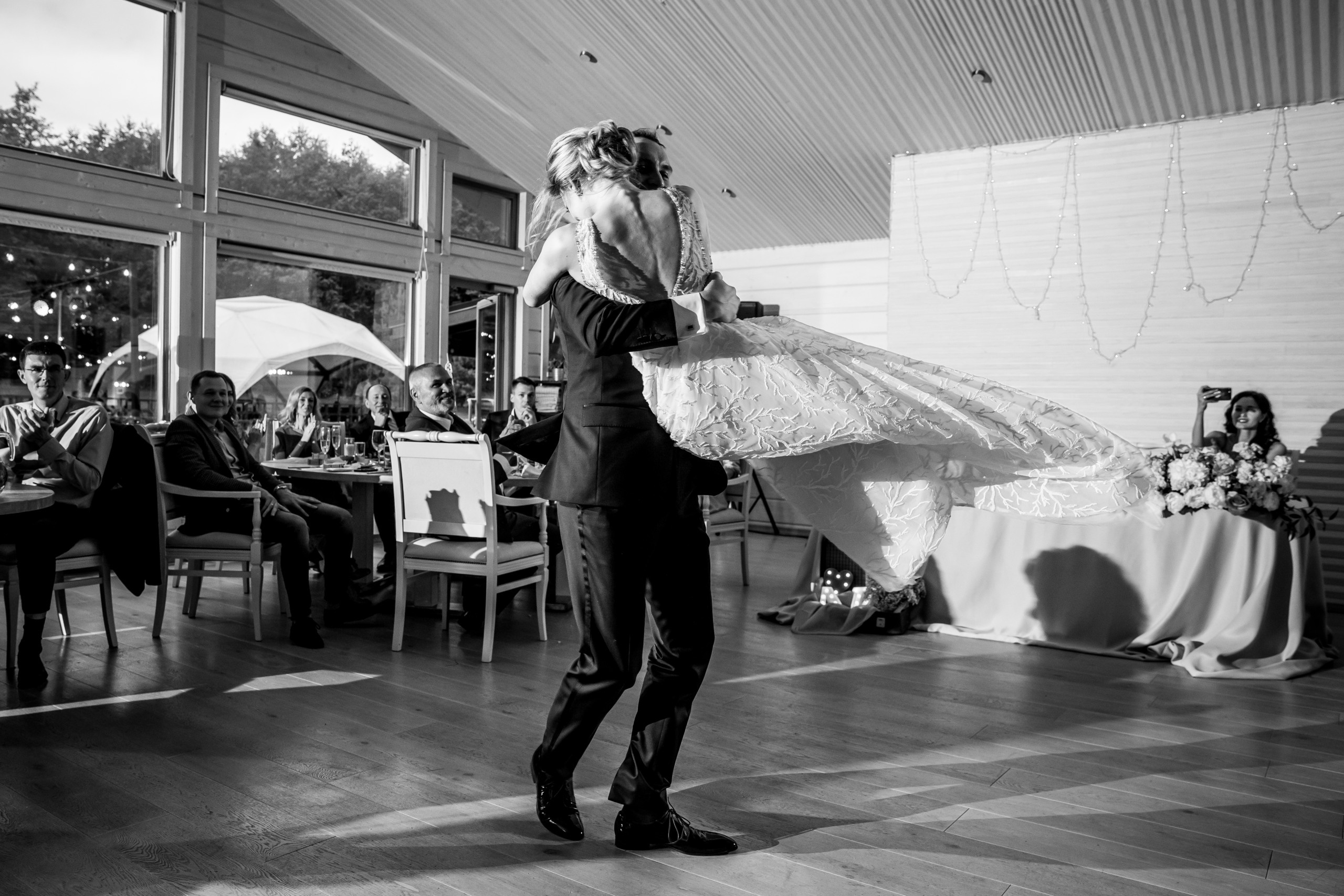 Свадебный фотограф в Санкт-Петербурге (Спб) и Тбилиси. Свадебный фотограф в Санкт-Петербурге и Москве LETU