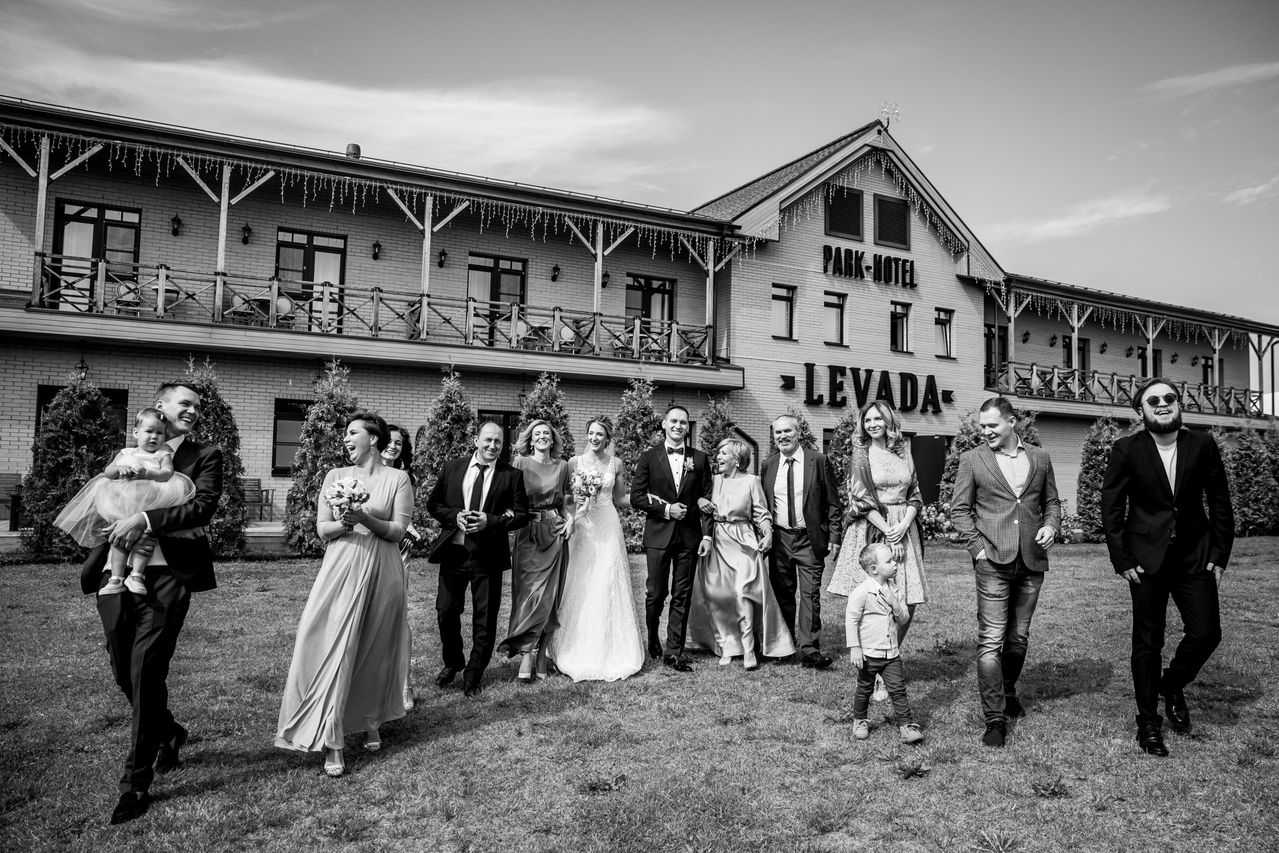 Свадебный фотограф в Санкт-Петербурге (Спб) и Тбилиси. Свадебный фотограф в Санкт-Петербурге и Москве LETU