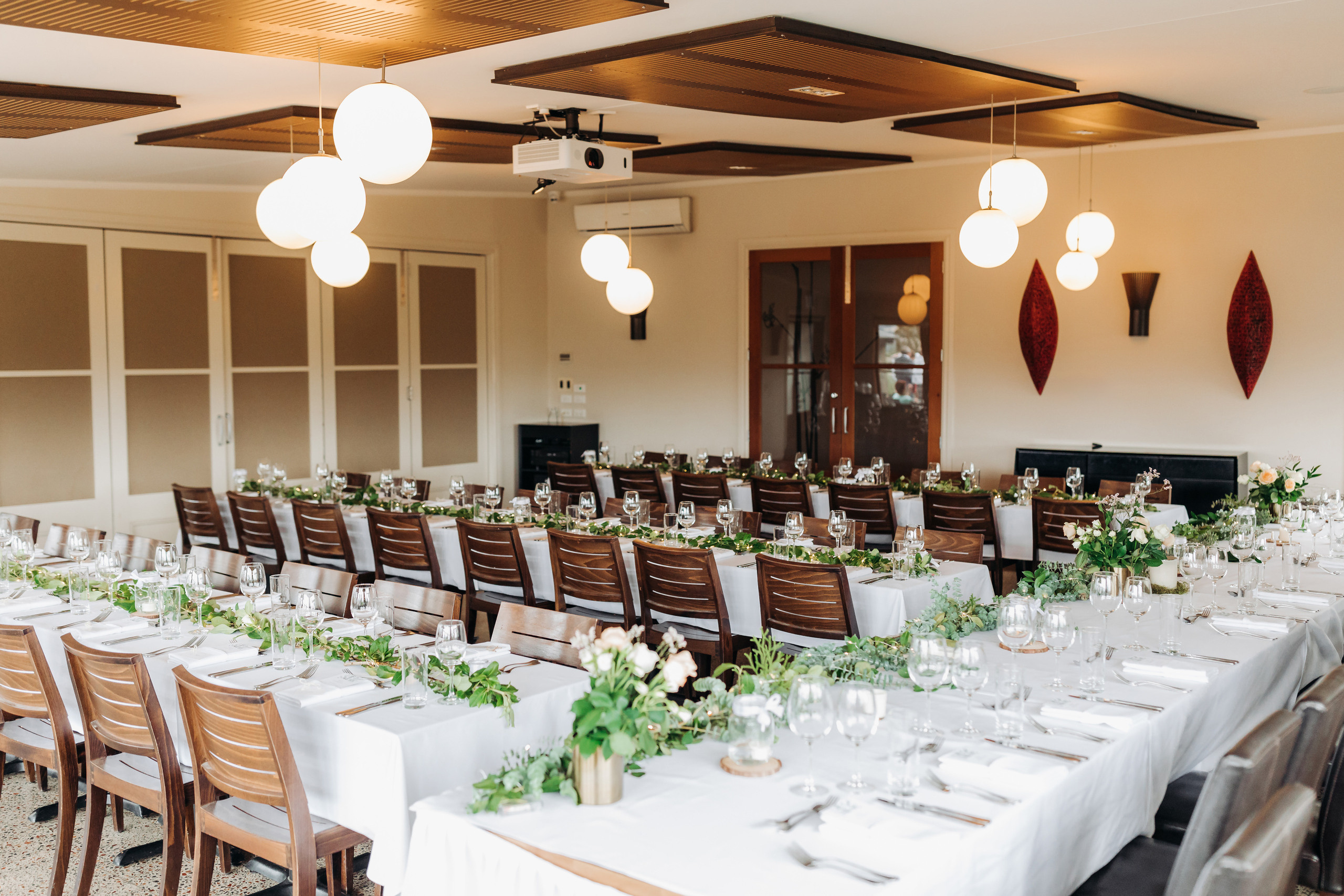 Wedding photographer in Tbilisi & Saint-Petersburg (Spb). Destination wedding photographer Peter Letu