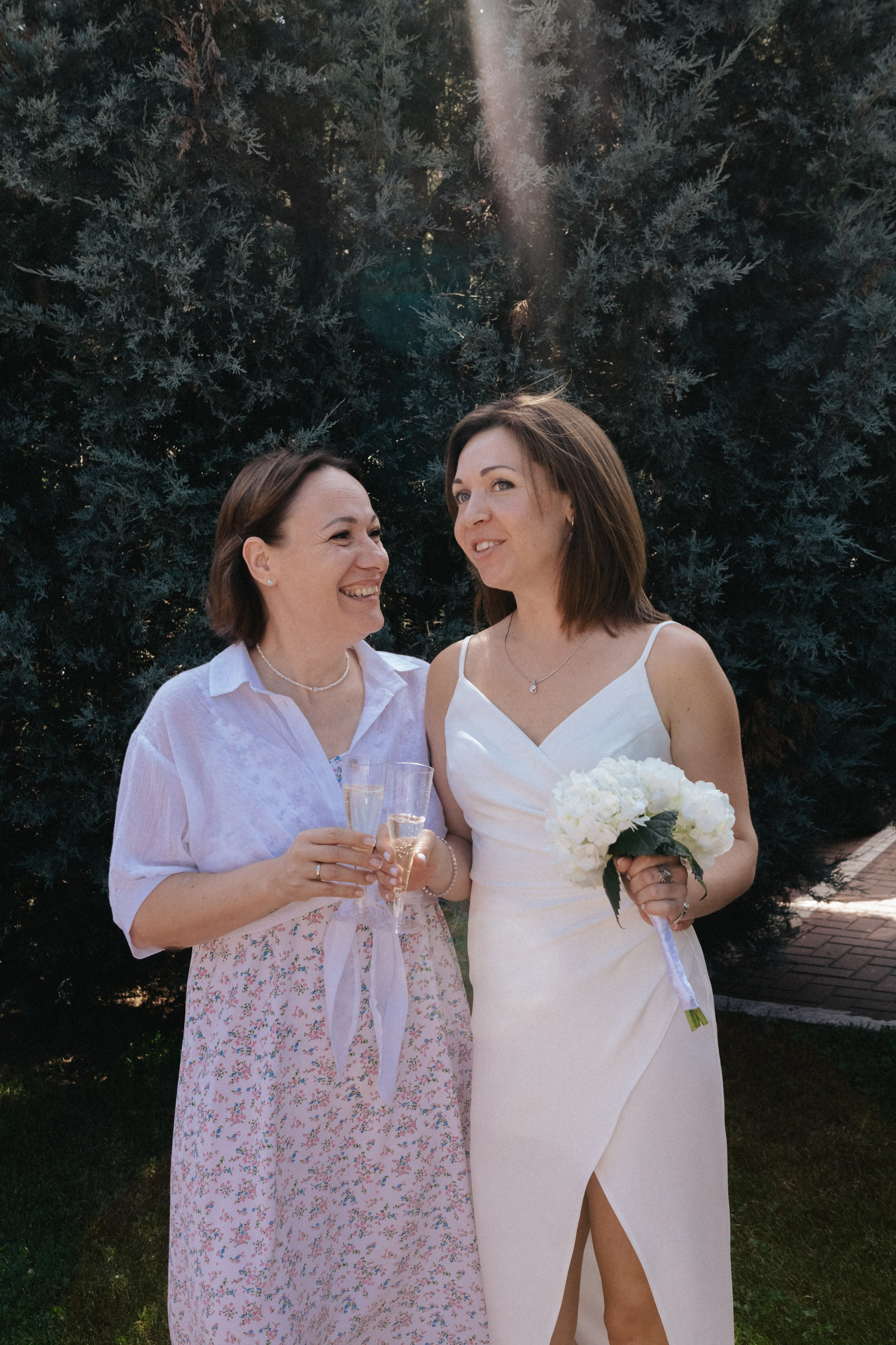 Лиза и Сережа. Роспись и тусовка в коттедже. Свадебный и портретный фотограф в Москве Анастасия Масюк