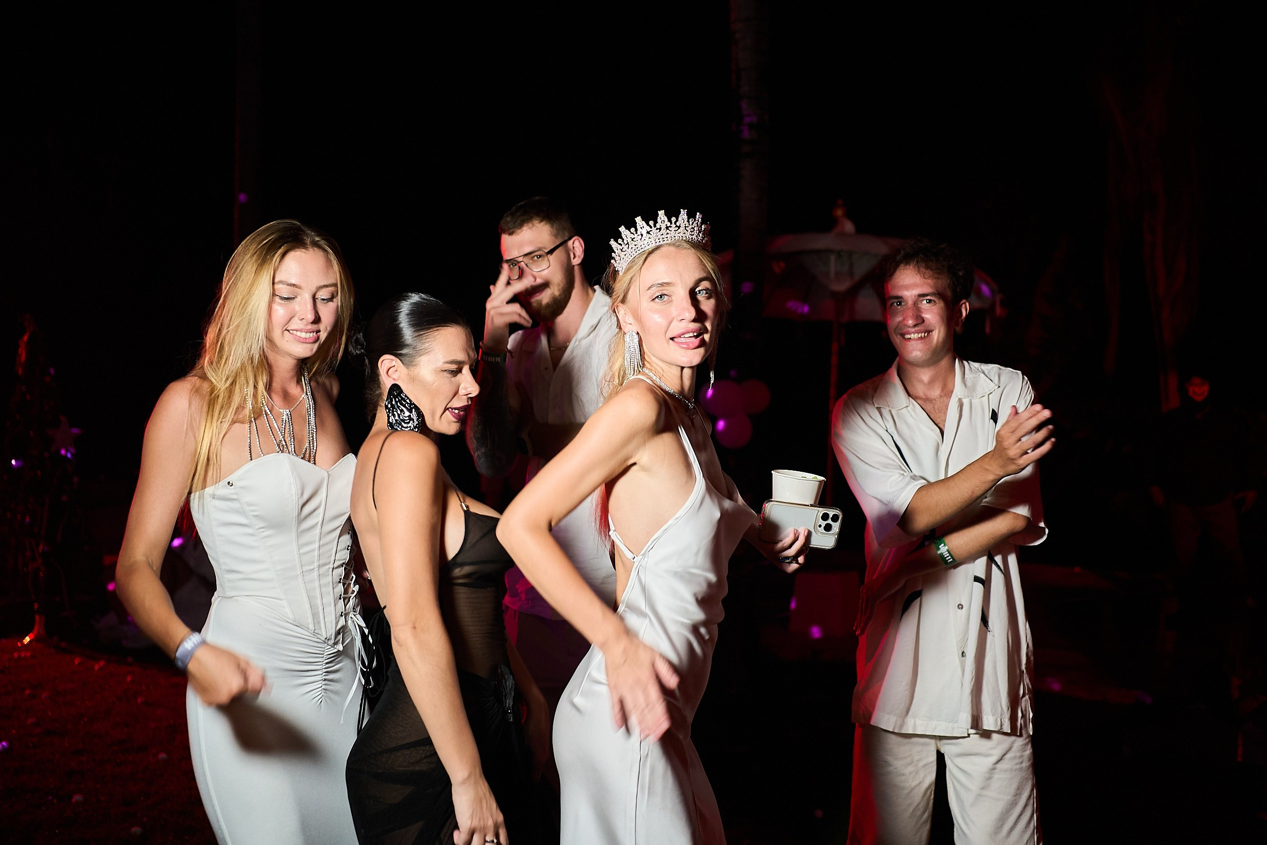 White Party НГ. Главная