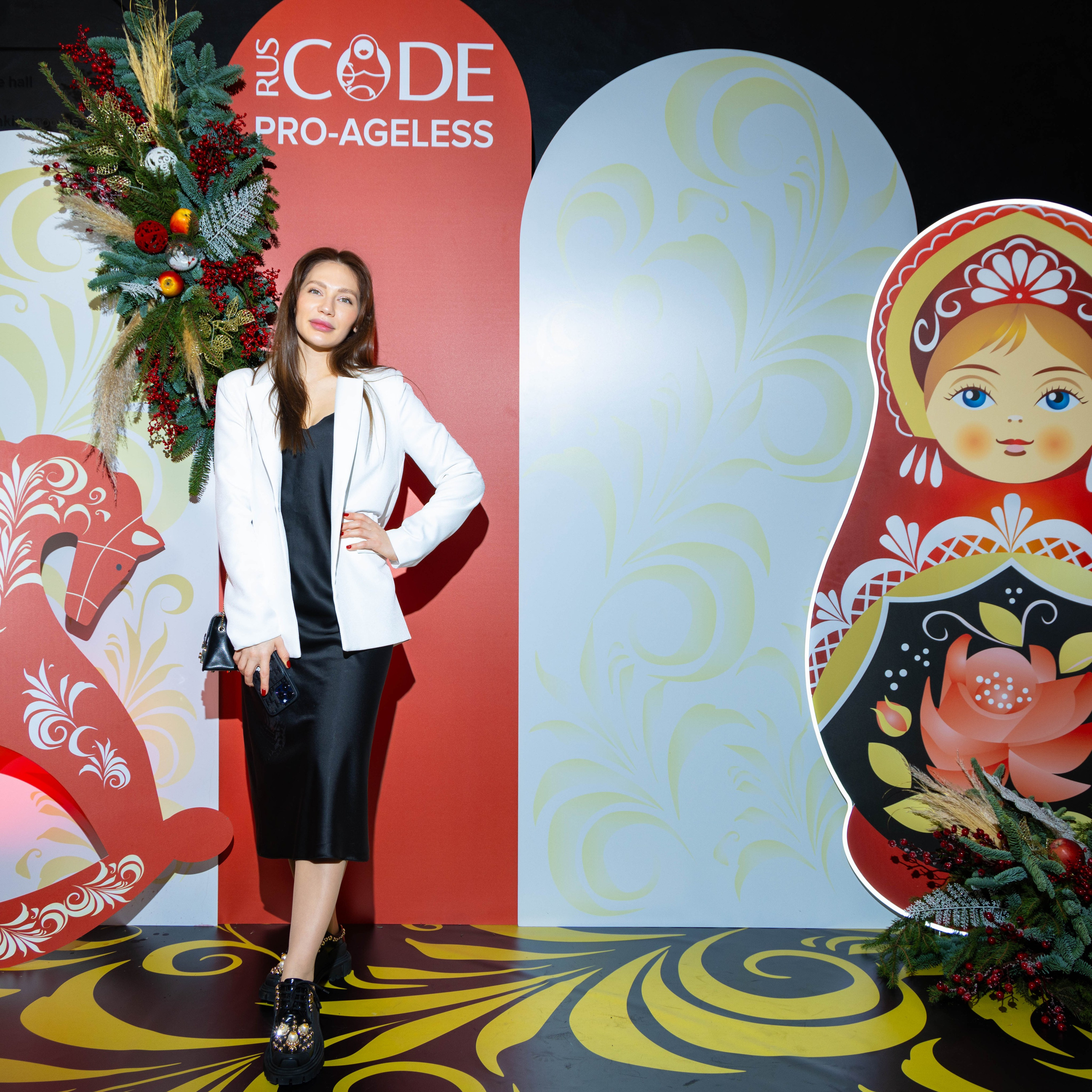 ФОТОЗОНА МАТРЕШКА. PRO-AGELESS