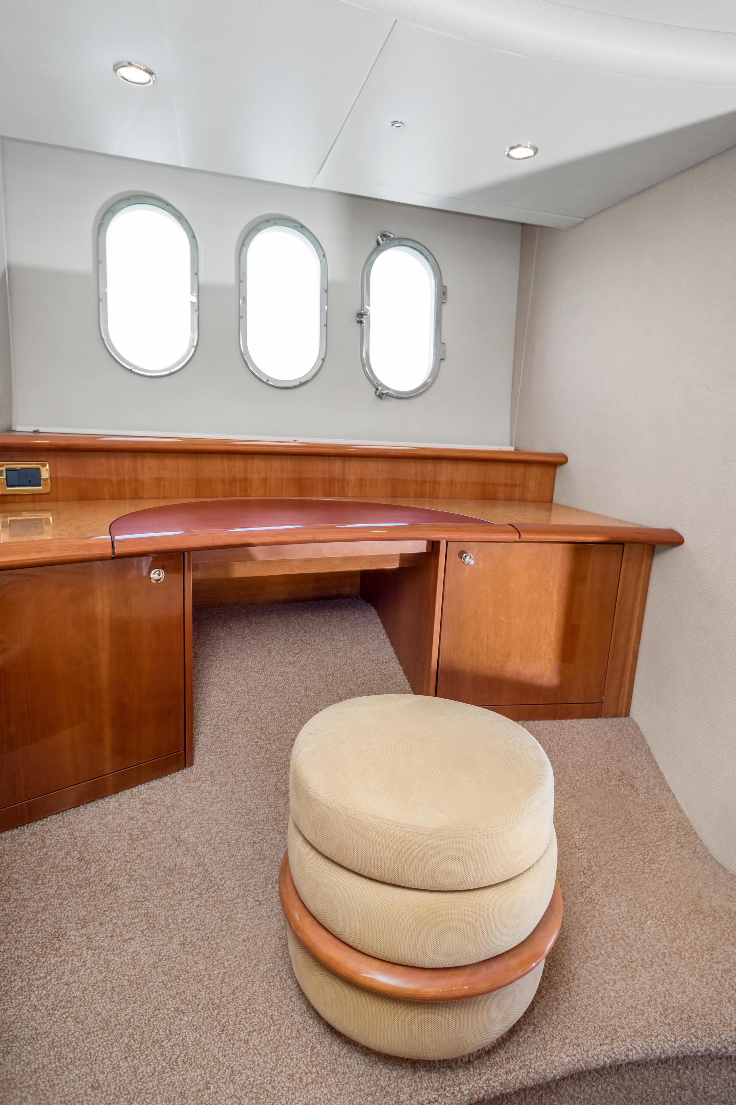 Boat#4. Professional photographer in Moscow and Saint-Petersburg