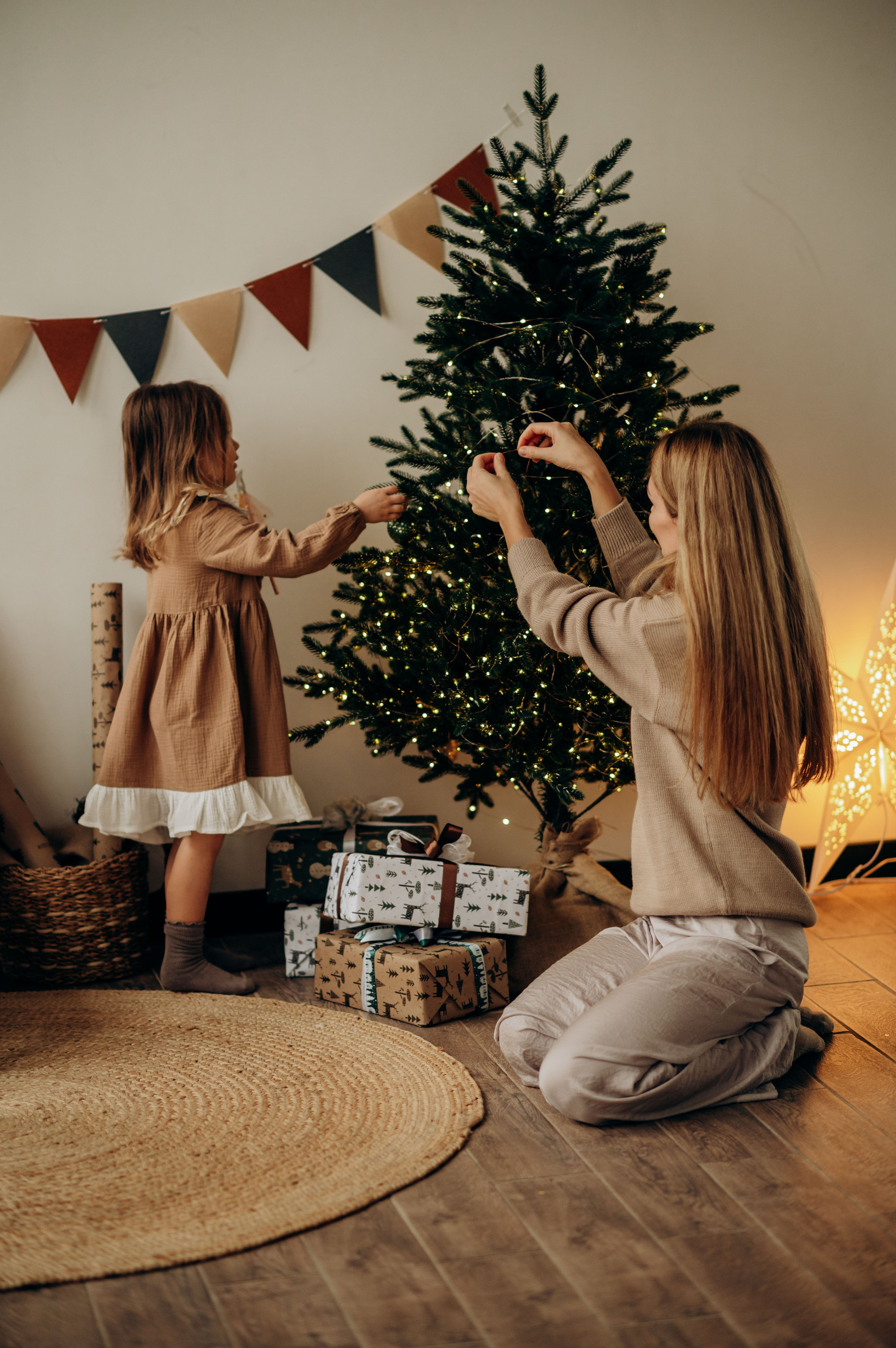 Семейная новогодняя фотосессия в студии. Семейный фотограф в Домодедово и Москве Елена Пичугина