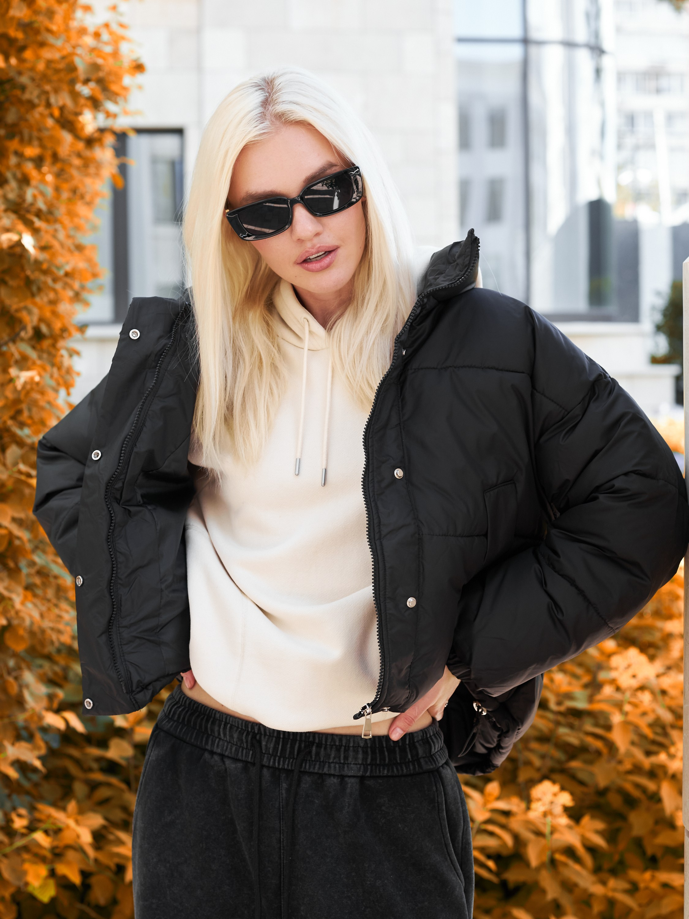 Фотосъемка курток Екатеринбург Wildberries ВБ Ozon Озон фотосессия одежды Екб заказать цена фотосъемка товара WB маркетплейс верхняя одежда. Фотограф Екатеринбург Анастасия Жерновская | Маркетплейсы и нейрофото