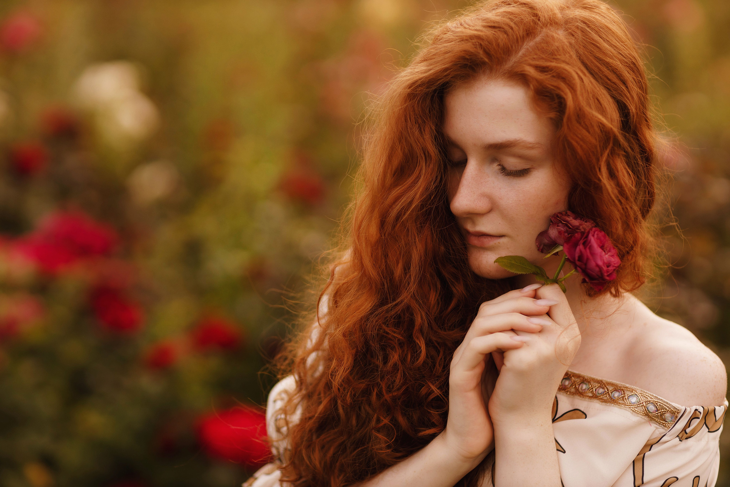 Фотосессия на заливе с Татой в платье от Ирины Павловой. Портретный и репортажный фотограф в Чебоксарах Андриян Чаркин