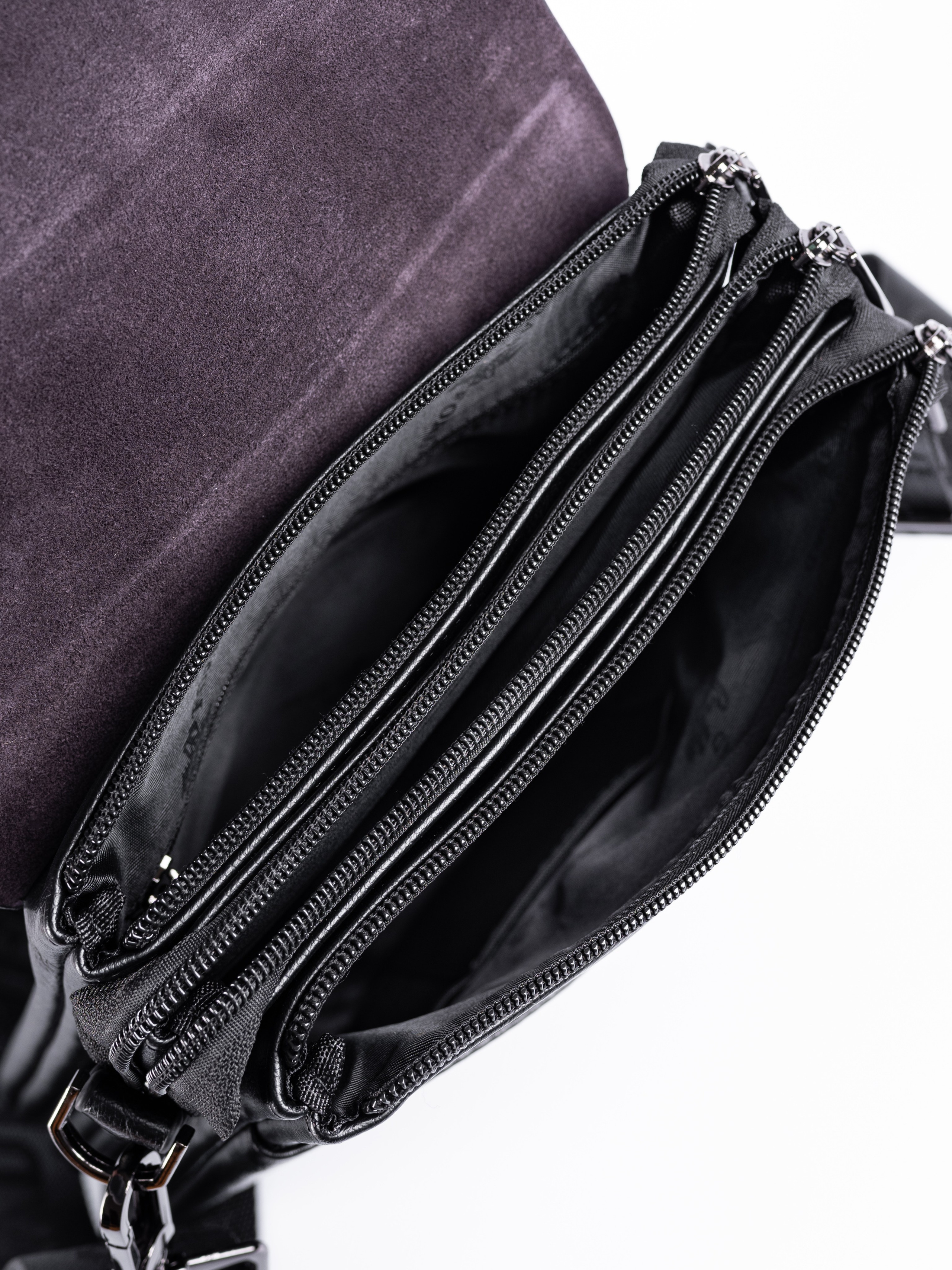 Сумки мужские. Предметный фотограф, фото для маркетплейсов Пятигорск, КМВ