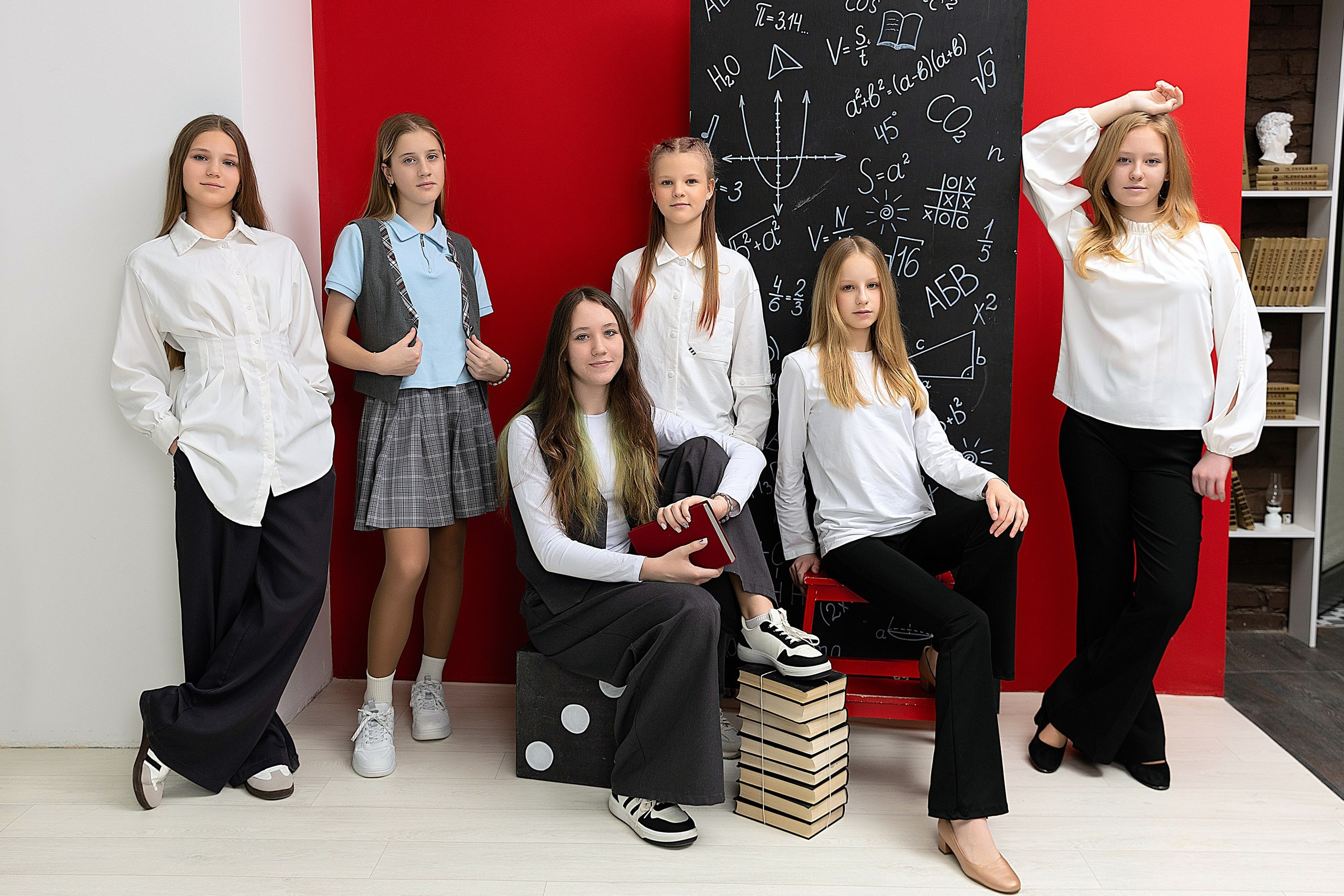 Выпускные фотосессии. Детский школьный фотограф в Кемерово Зиновьева Екатерина