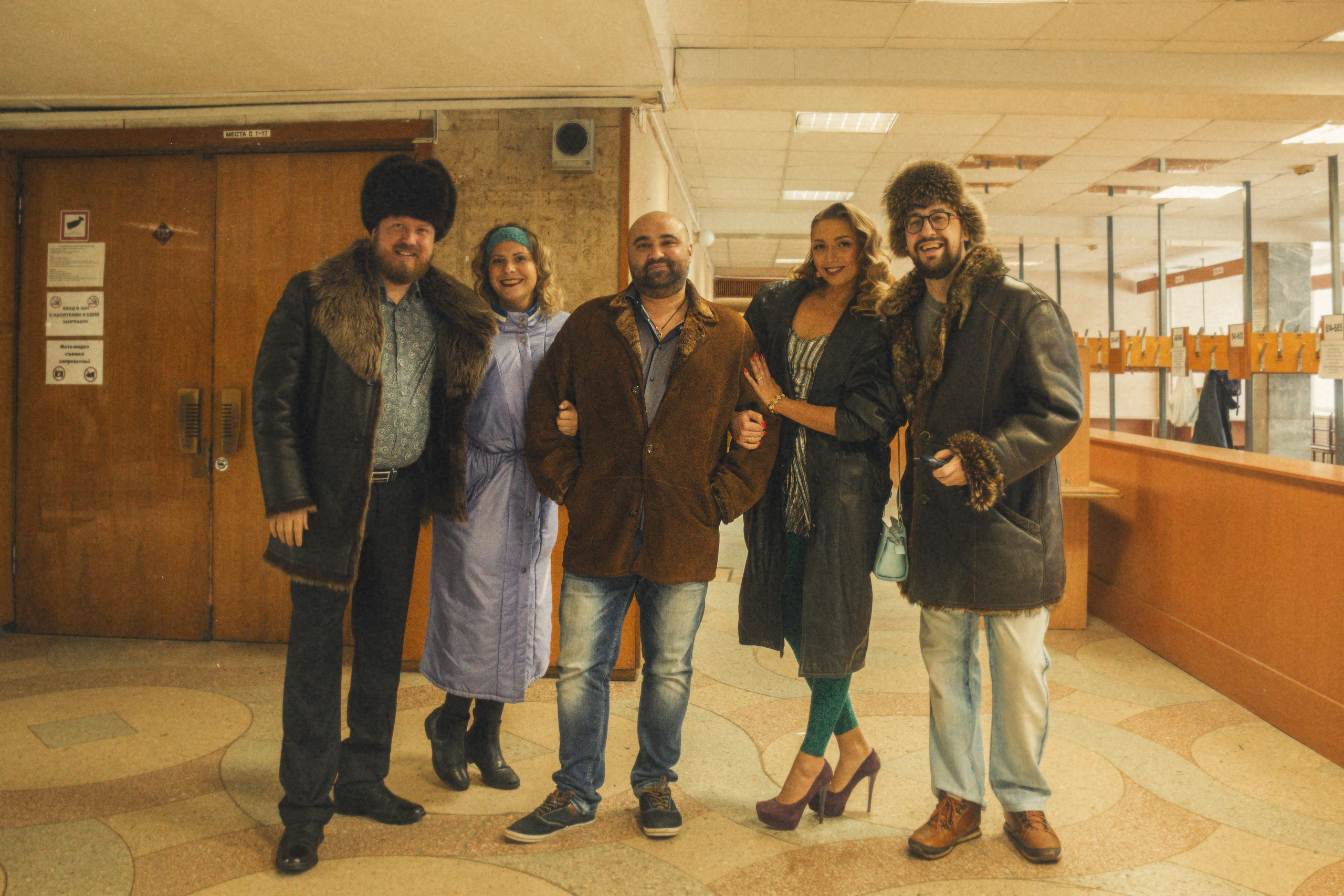 Гузель & Алексей свадьба в стиле 90х. Фотограф и видеограф в Омск/Москва Сащенко Лера