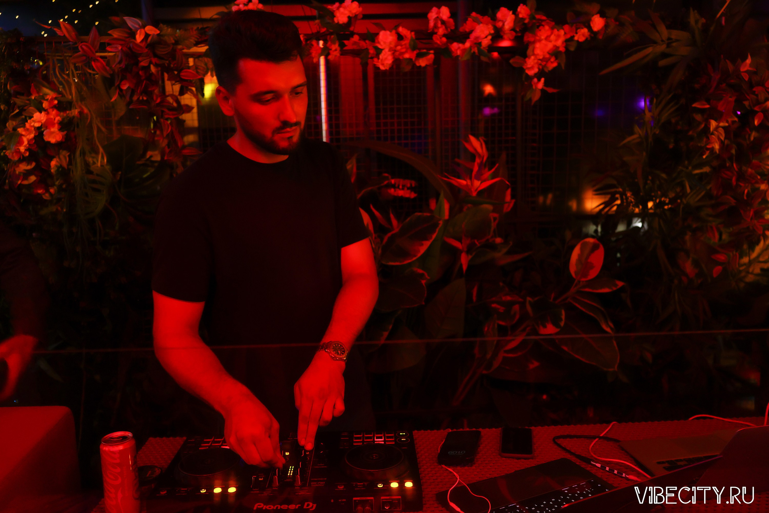 DOUBLE U. VIBECITY.RU Вайб Сити Ру Фоторепортажи Фотоотчеты Калининград