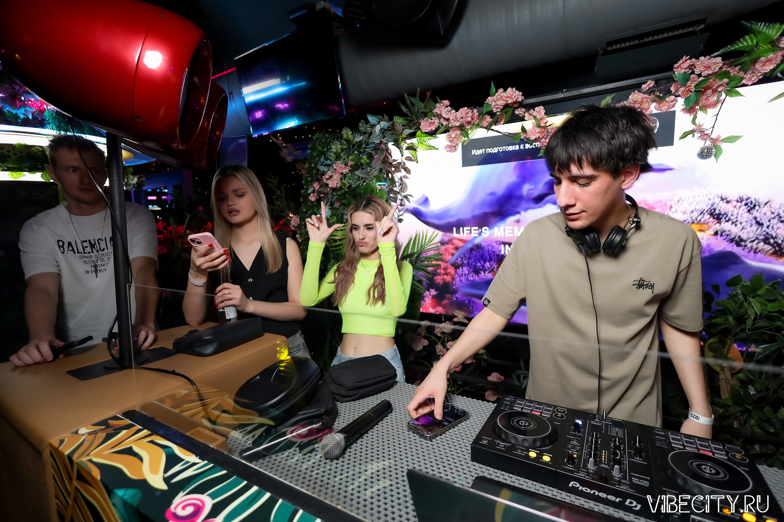 DOUBLE U. VIBECITY.RU Вайб Сити Ру Фоторепортажи Фотоотчеты Калининград