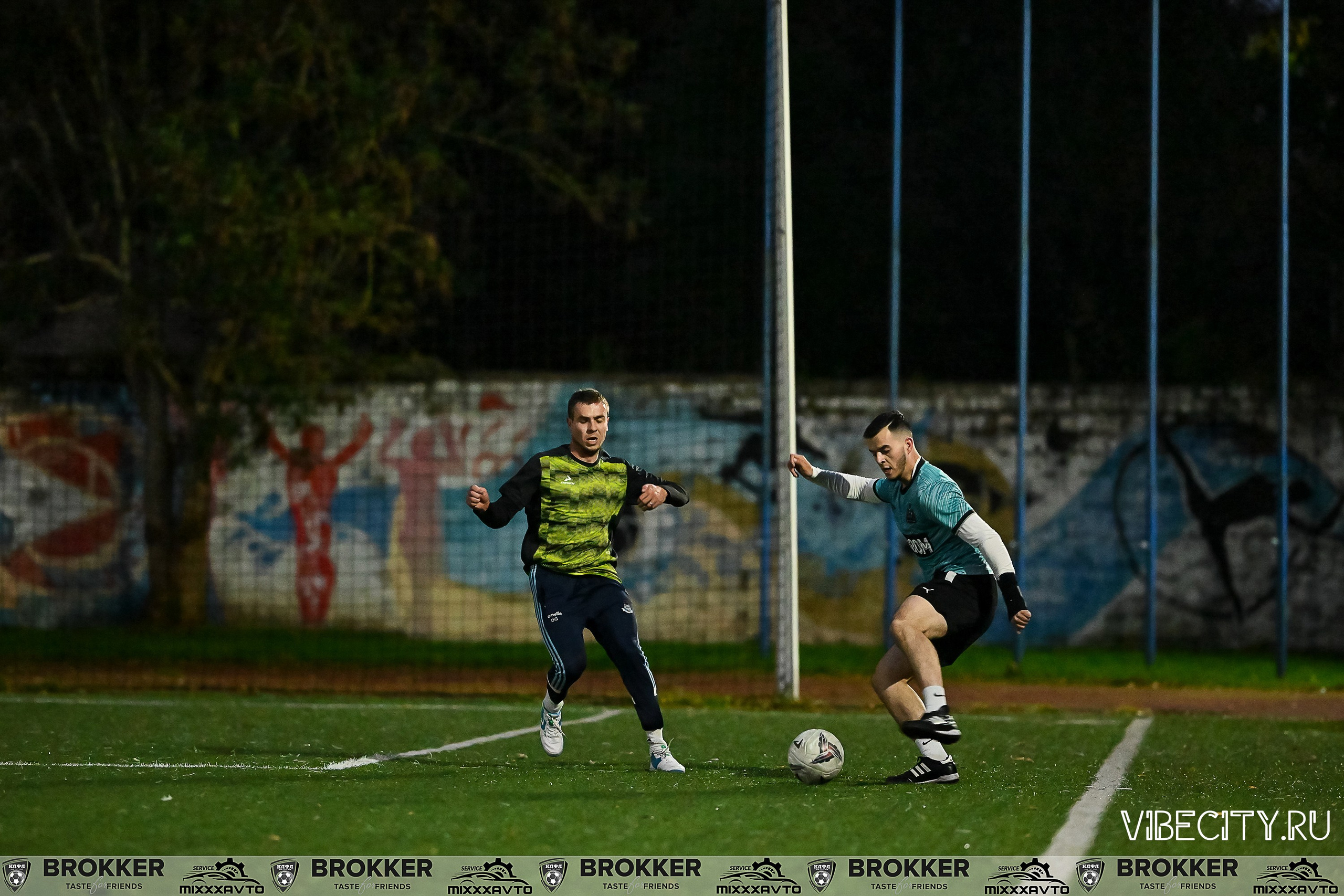 Калининградская Любительская Футбольная Лига. VIBECITY.RU Вайб Сити Ру Фоторепортажи Фотоотчеты Калининград