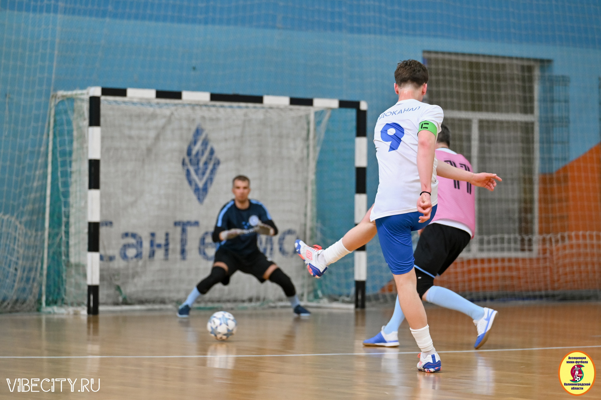 8 тур Корпоративной Бизнес-Лиги по футзалу. VIBECITY.RU Вайб Сити Ру Фоторепортажи Фотоотчеты Калининград