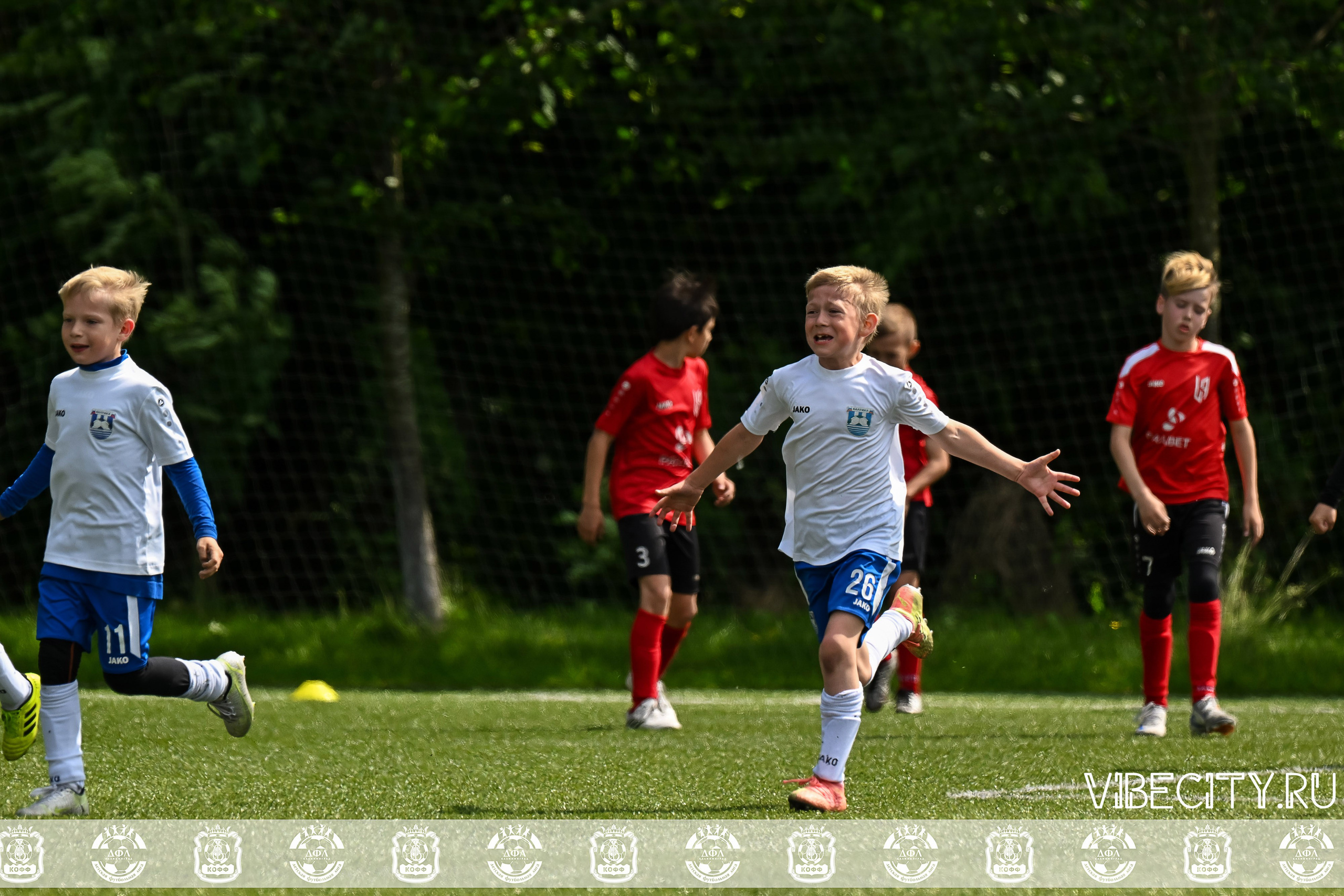 Большие Звезды светят Малым. VIBECITY.RU Вайб Сити Ру Фоторепортажи Фотоотчеты Калининград