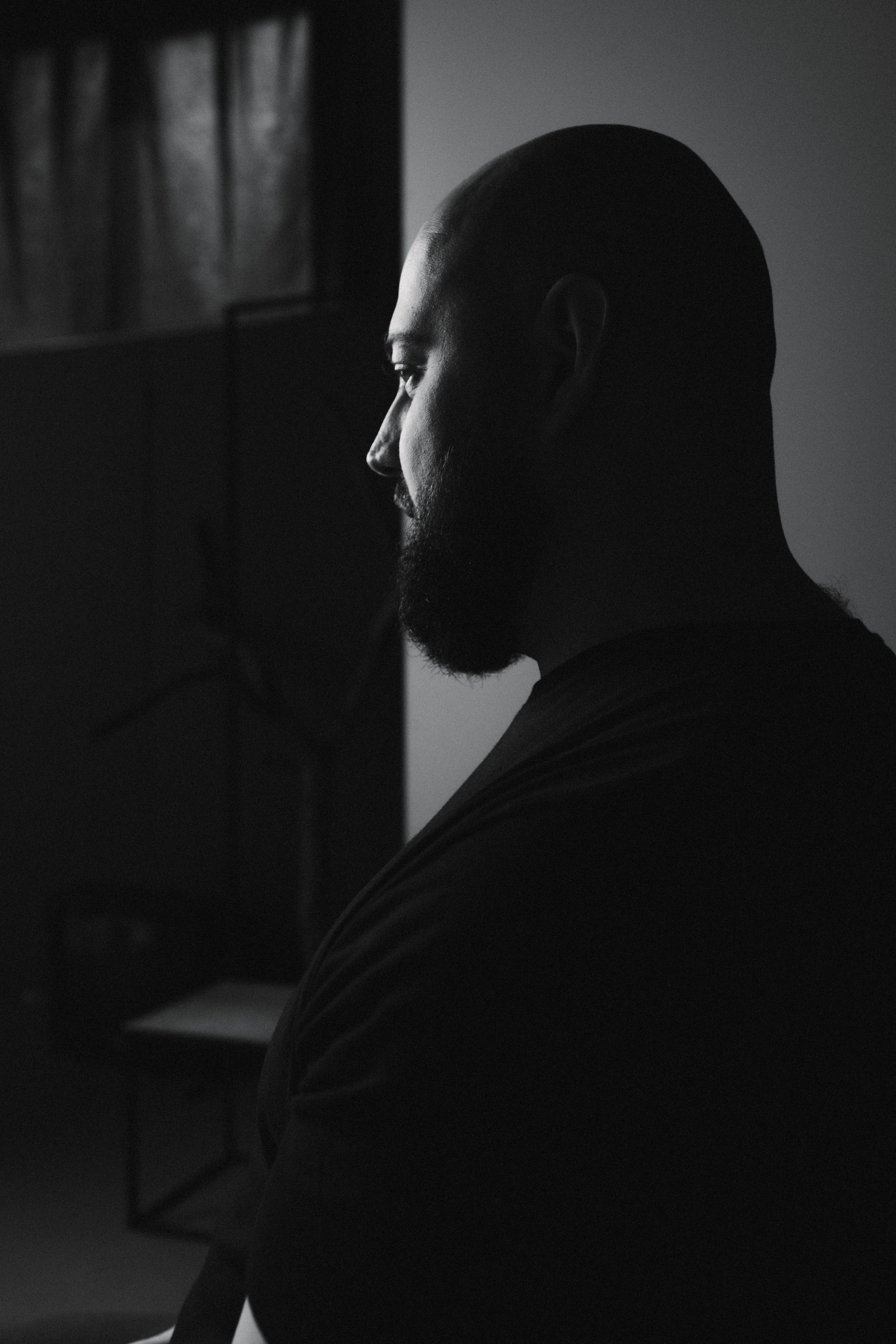 Глеб. Фотографирую женщин, мужчин и их отношения