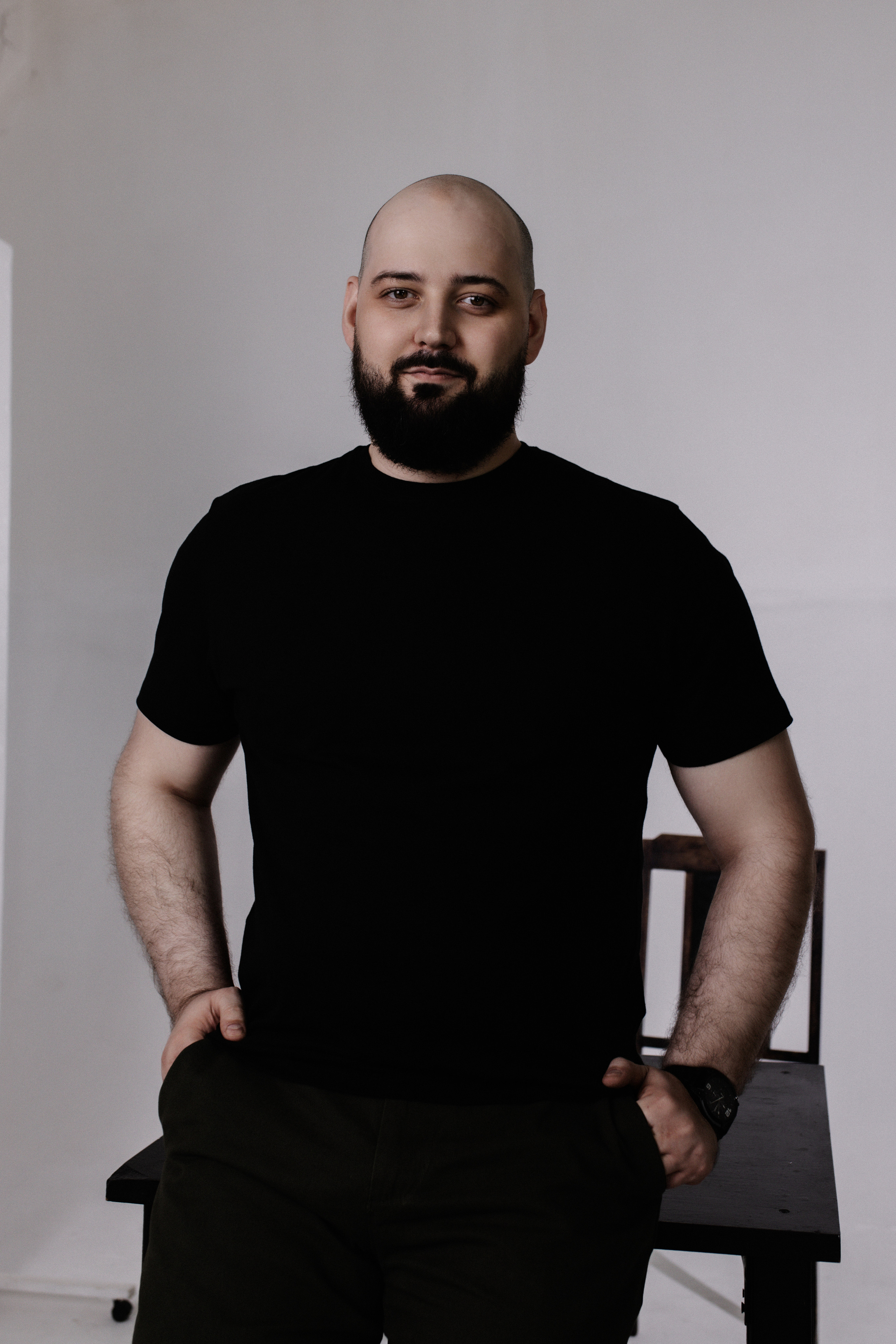 Глеб. Фотографирую женщин, мужчин и их отношения